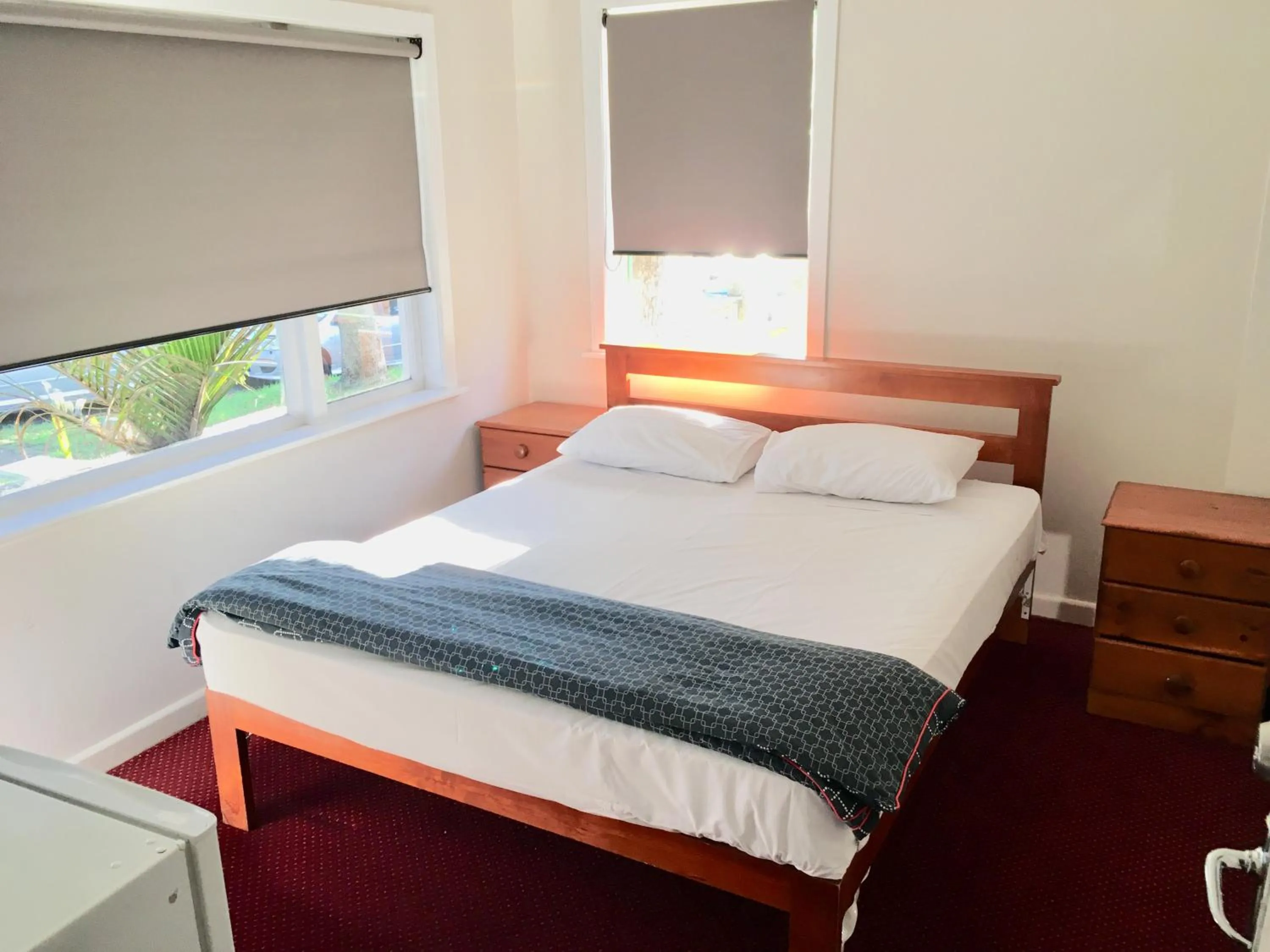 Freemans Backpackers