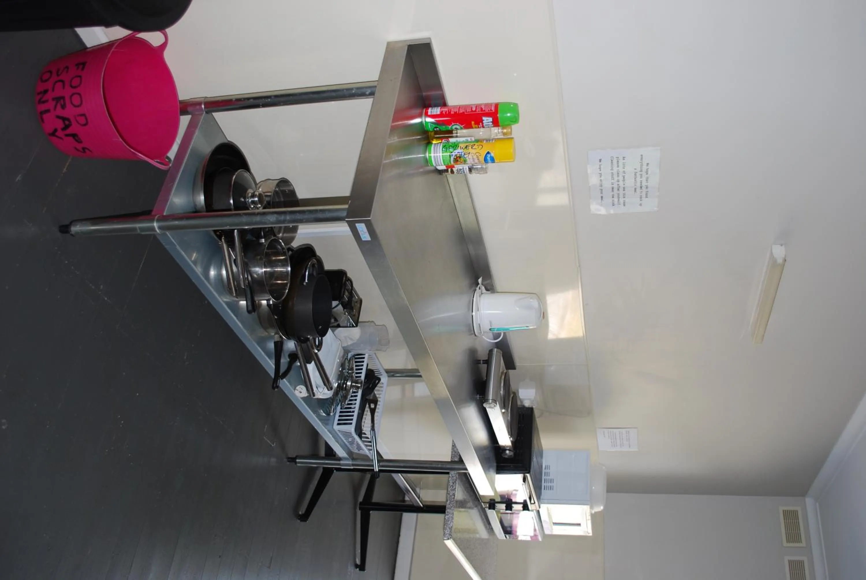 Kitchen or kitchenette in Gariwerd Motel