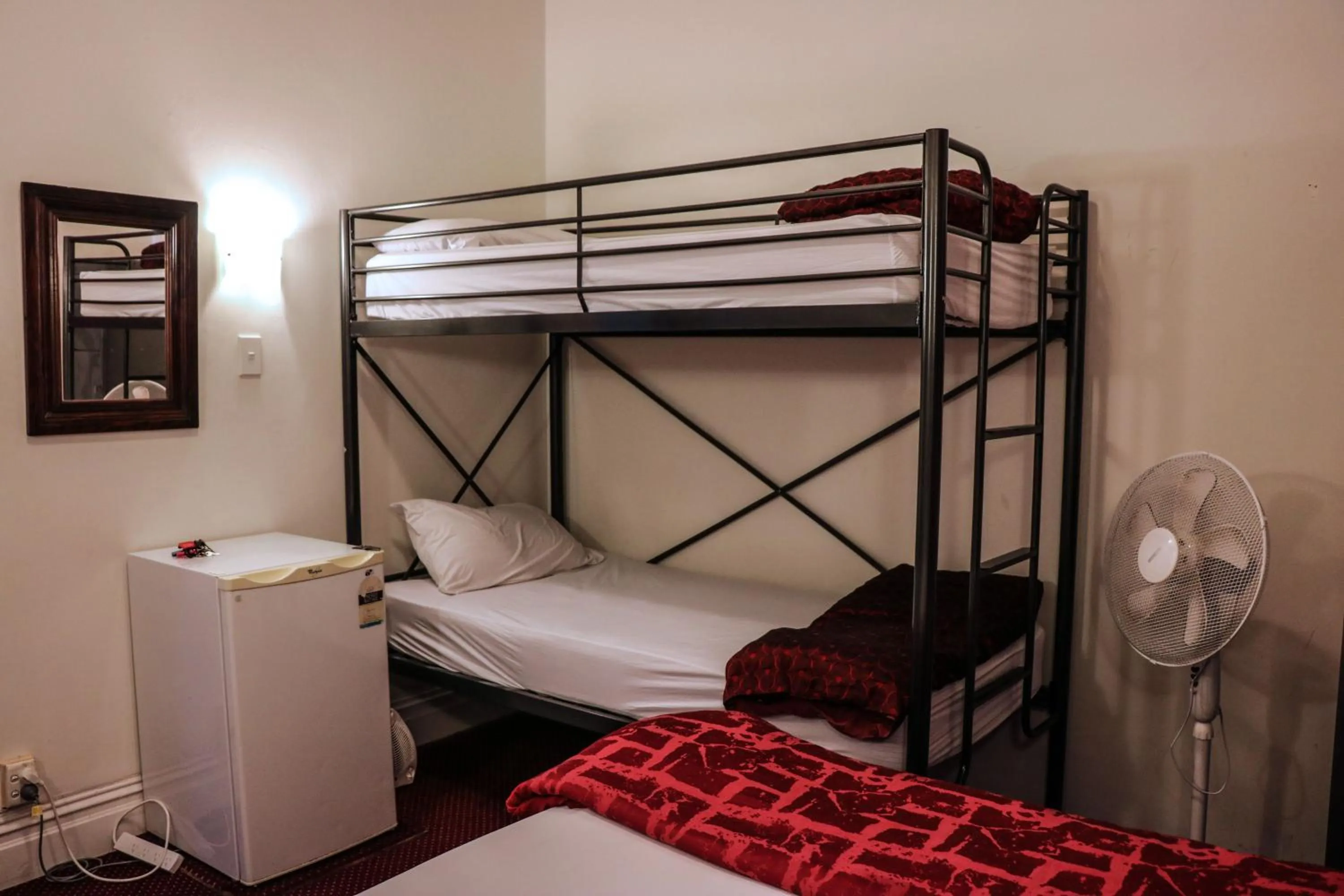 Bedroom, Bunk Bed in Lantana Lodge