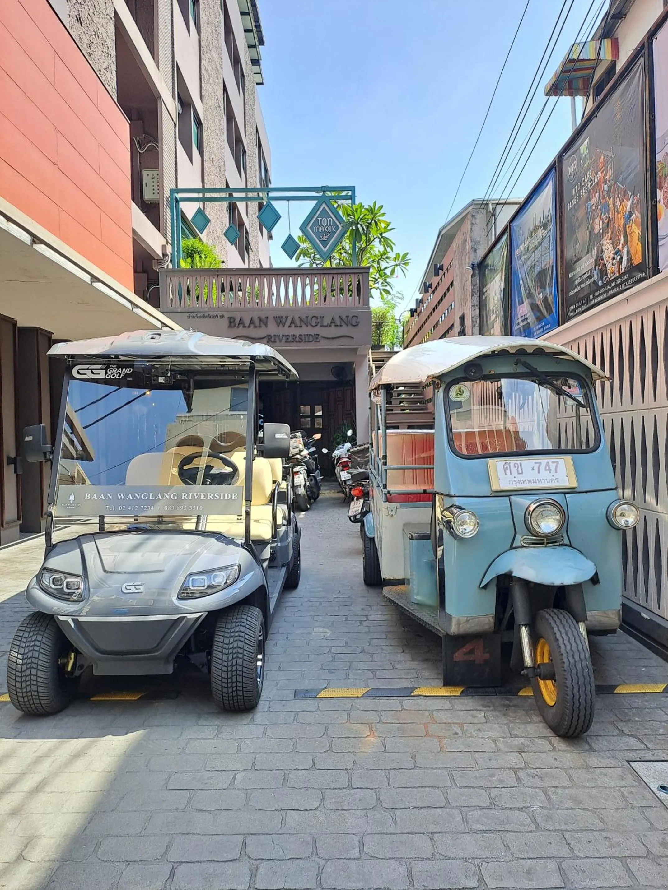 Baan Wanglang Riverside, Bangkok