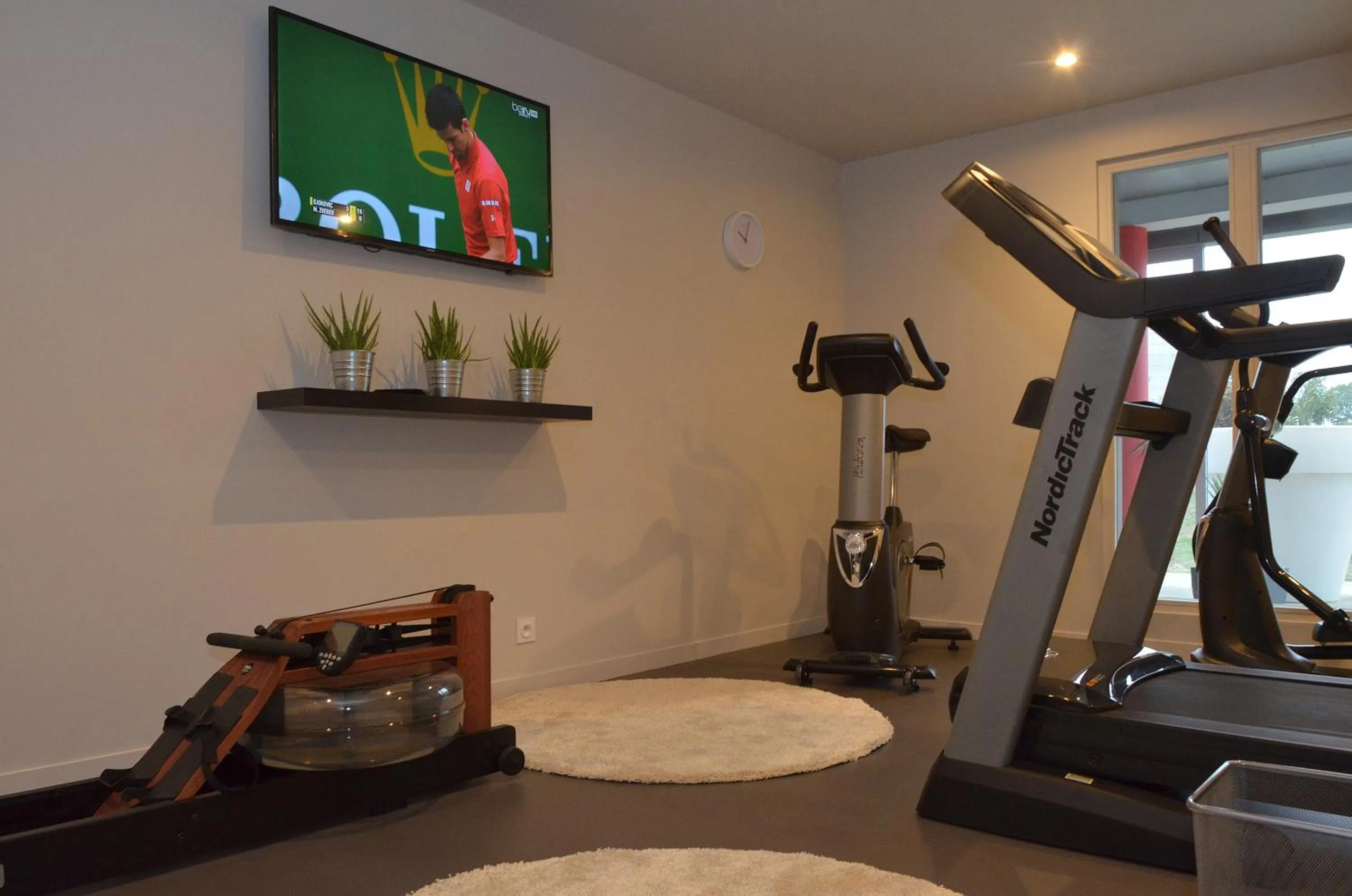 Fitness centre/facilities in Hôtel Mercure Nantes Ouest Saint-Herblain Zenith