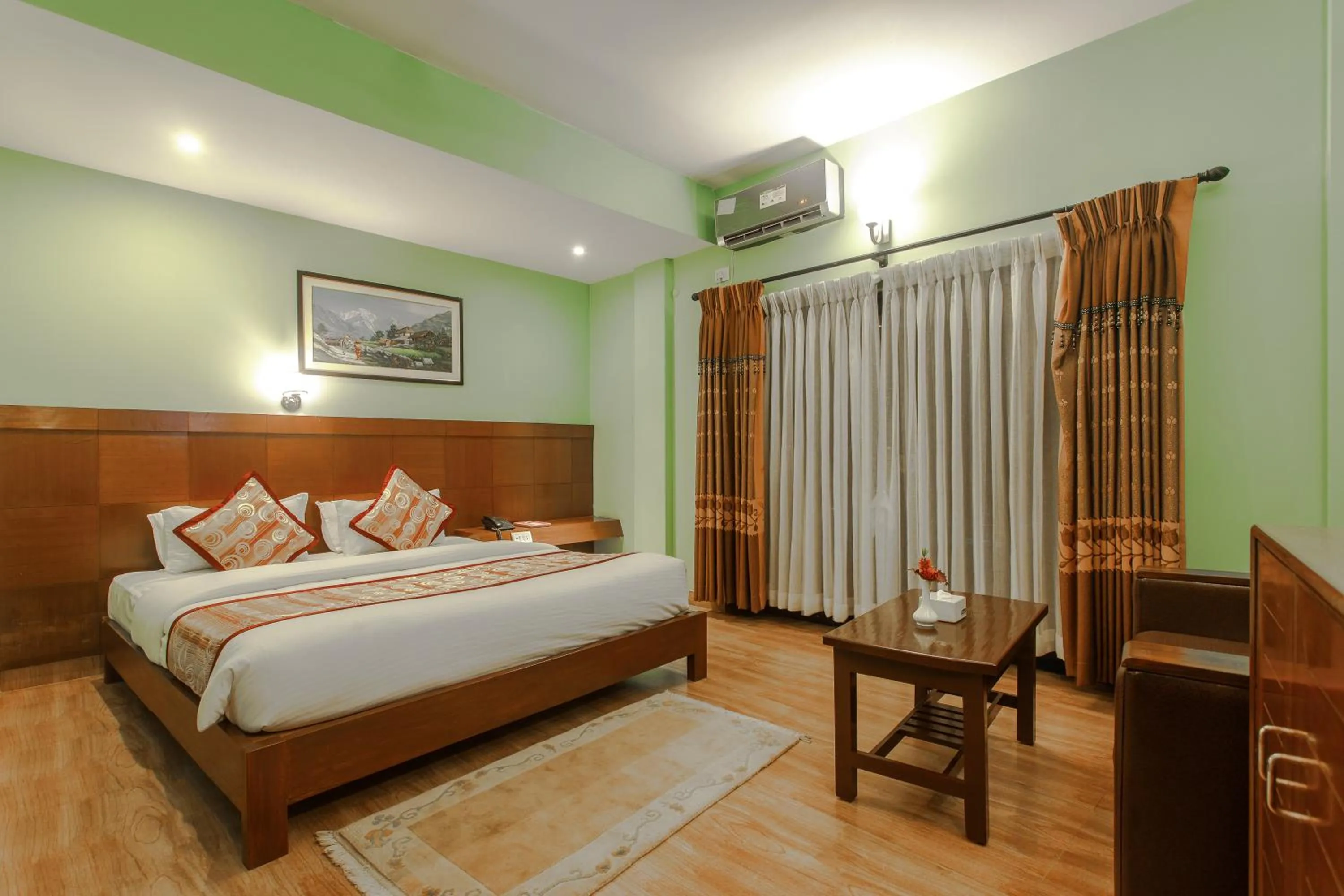 Bed in Hotel Peace Plaza