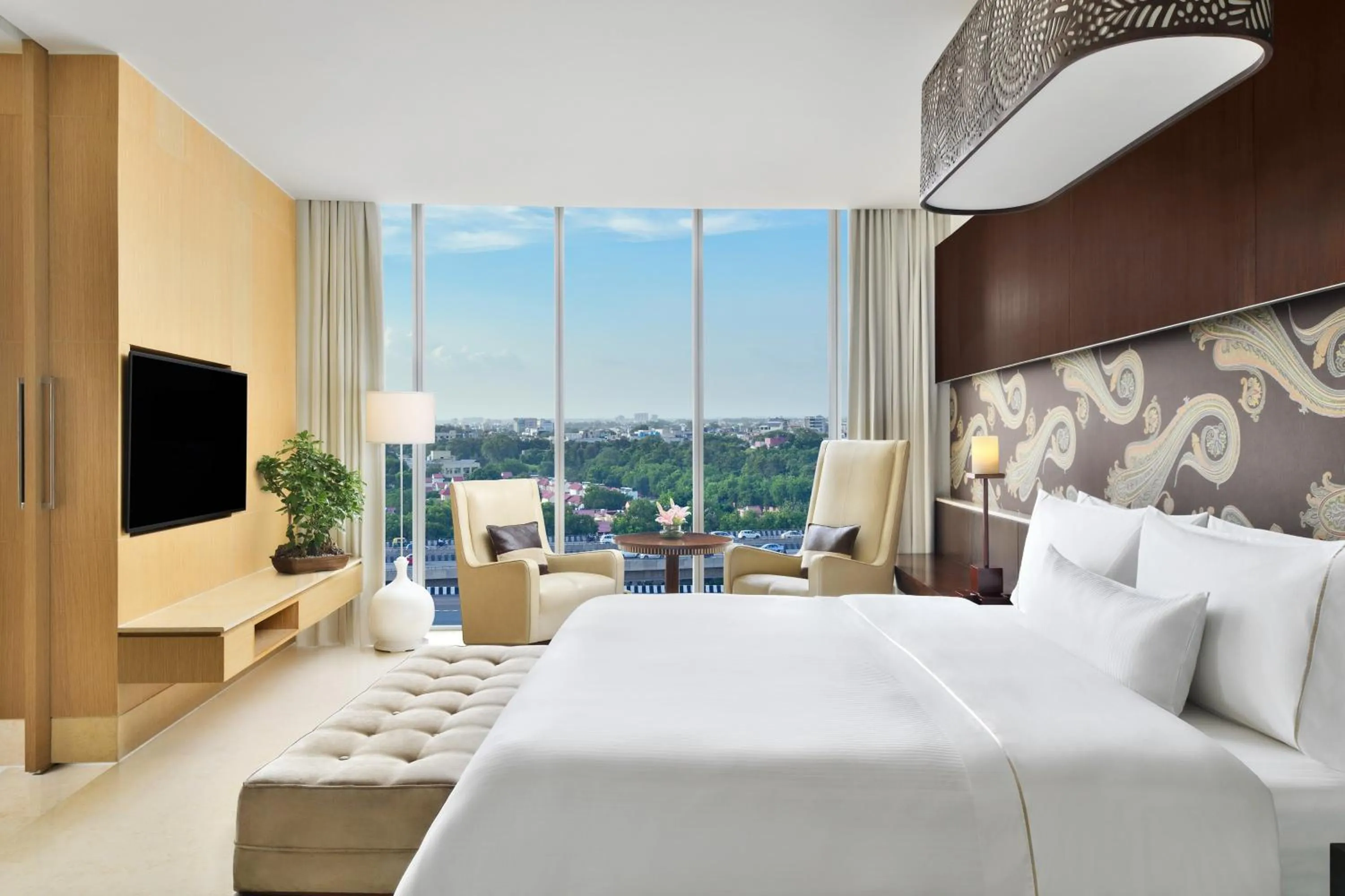 Bedroom, Bed in The Westin Gurgaon, New Delhi