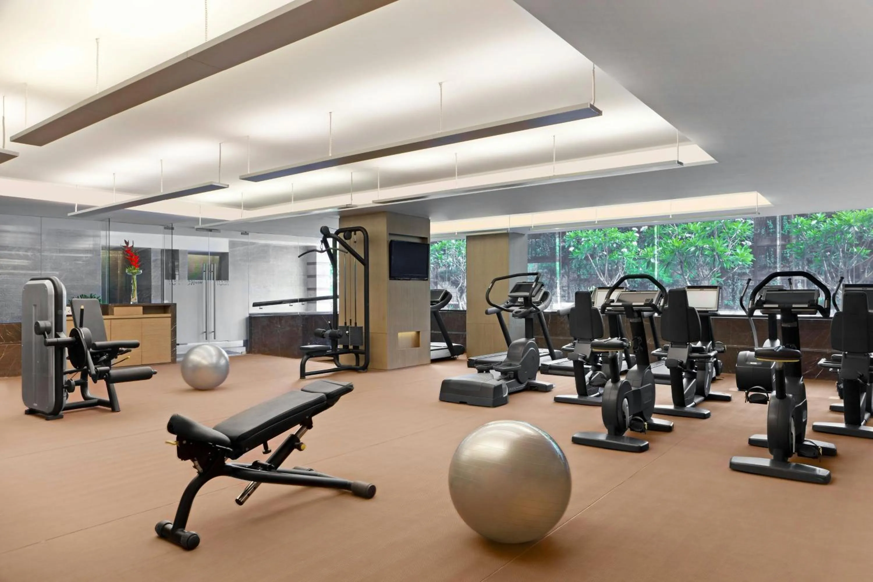 Fitness centre/facilities in The Westin Gurgaon, New Delhi