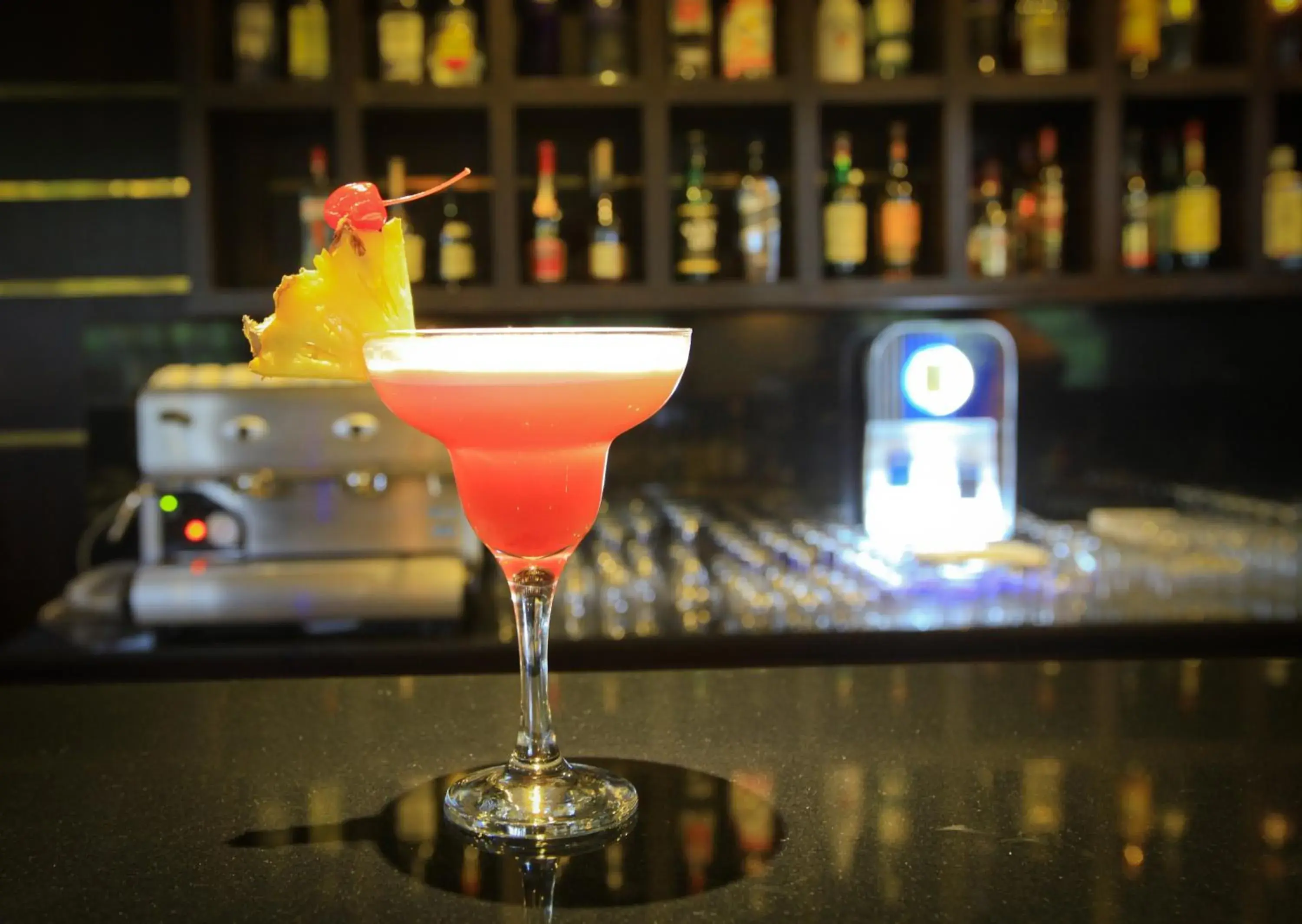 Lounge or bar in Grand Udawalawe Safari Resort Lounge or bar in Grand Udawalawe Safari Resort