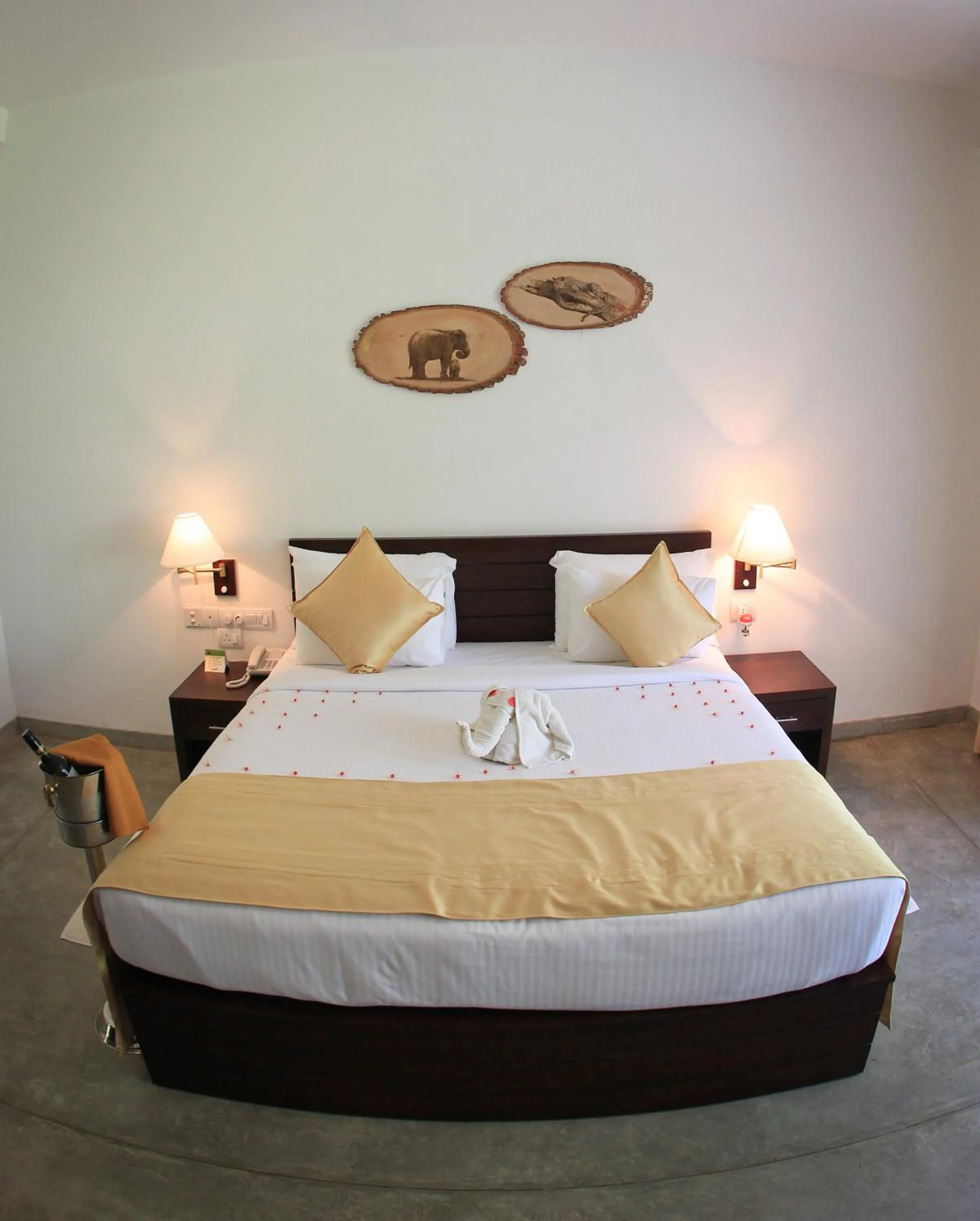 Bed in Grand Udawalawe Safari Resort