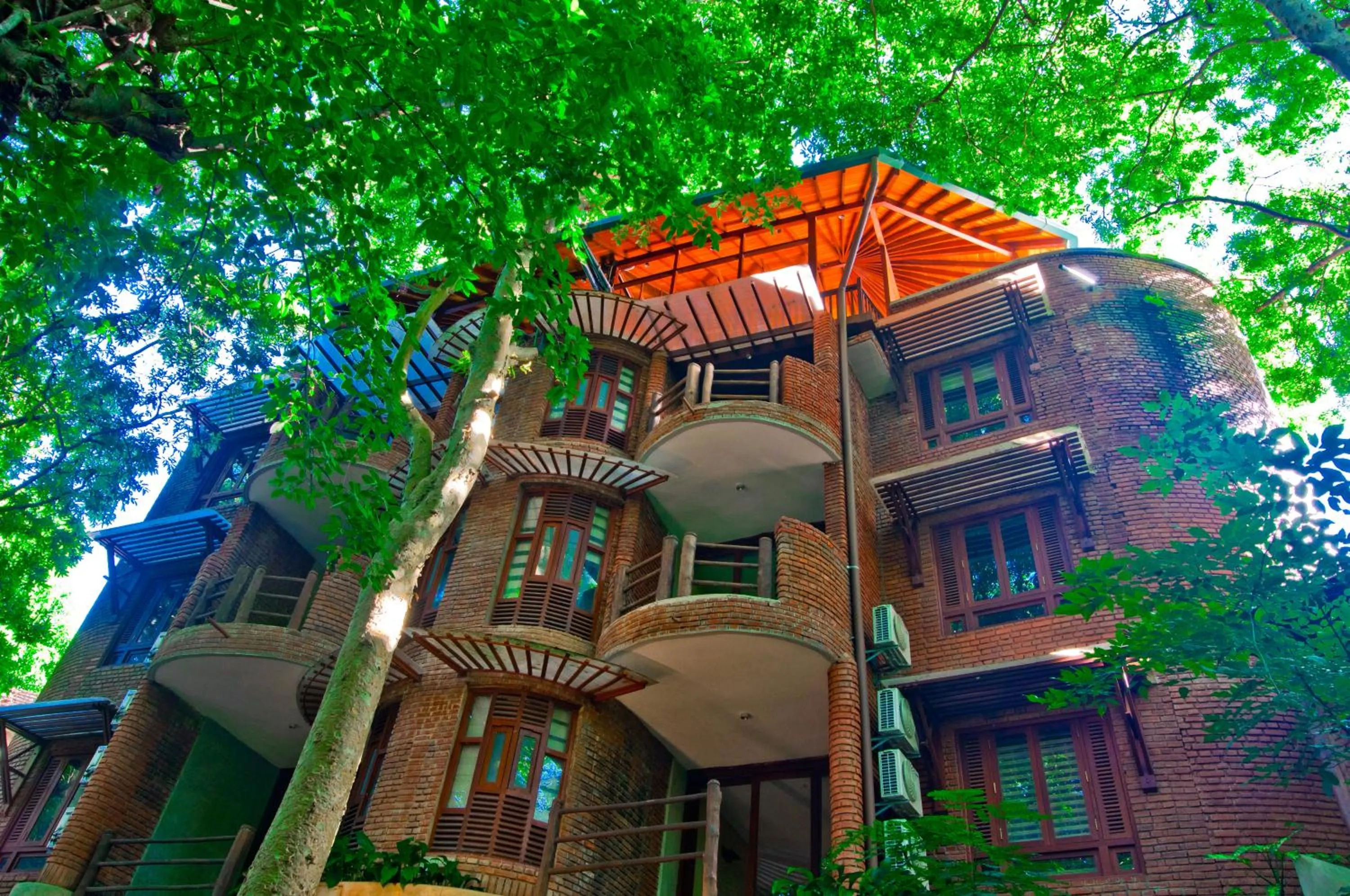 Property building in Grand Udawalawe Safari Resort