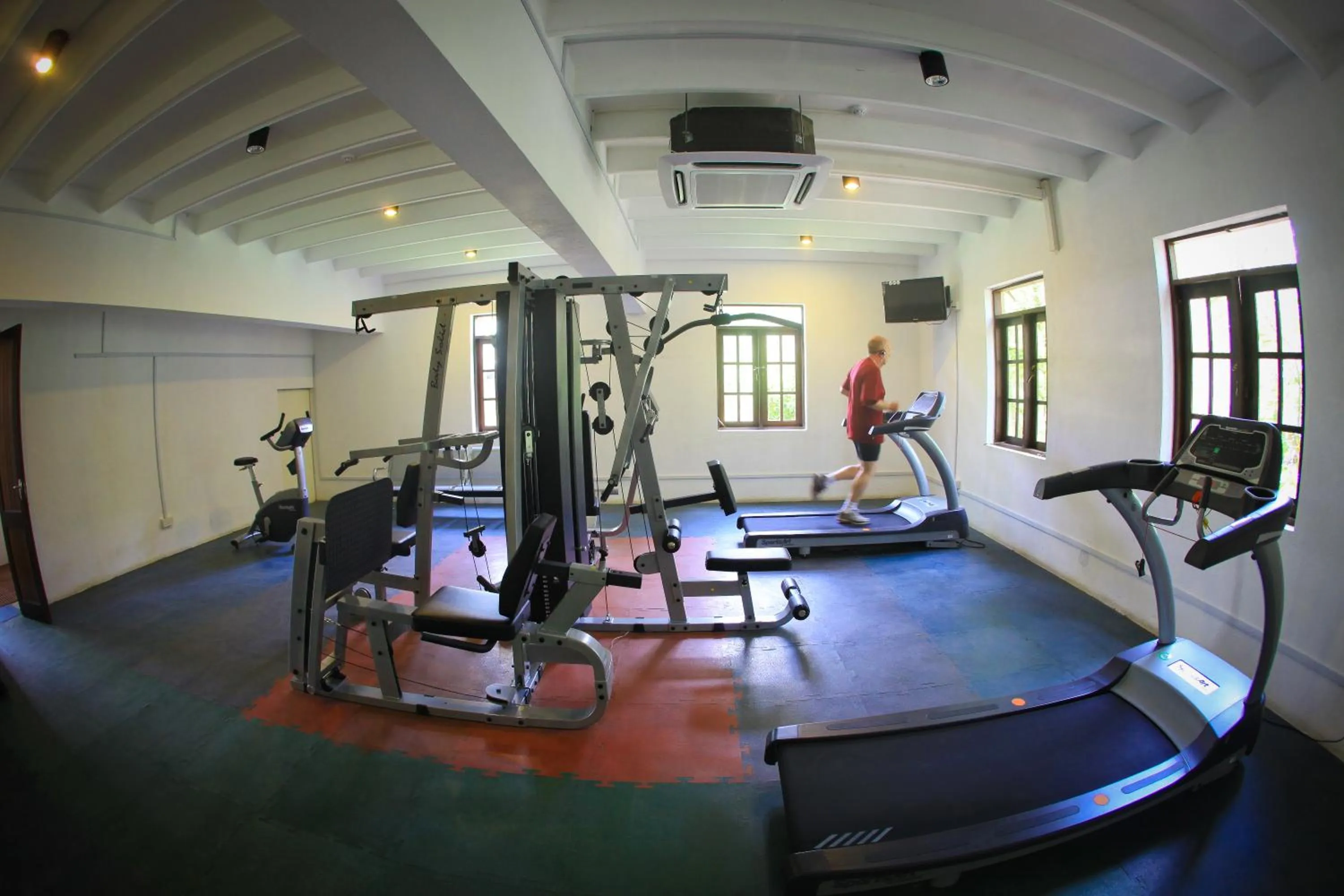Fitness centre/facilities in Grand Udawalawe Safari Resort