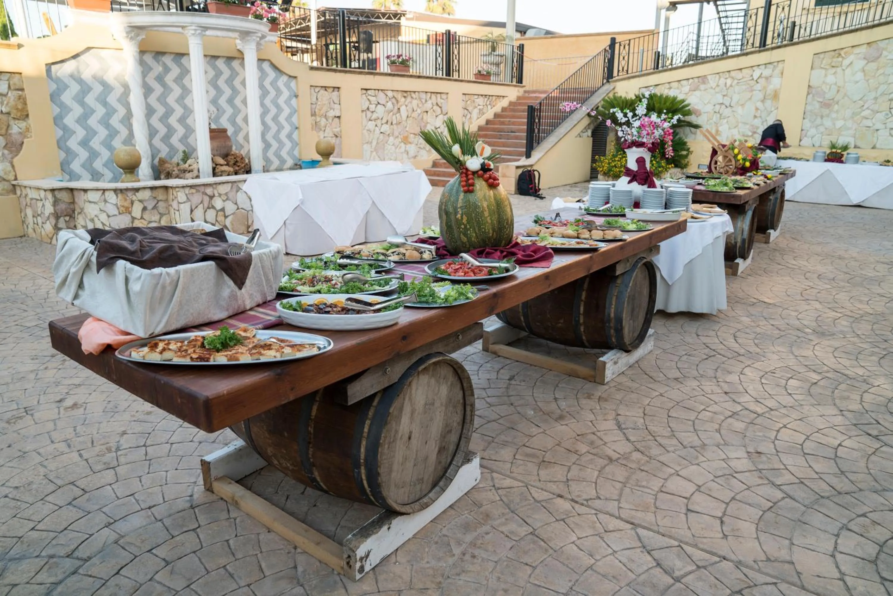 Food and drinks in Delfino Beach Hotel