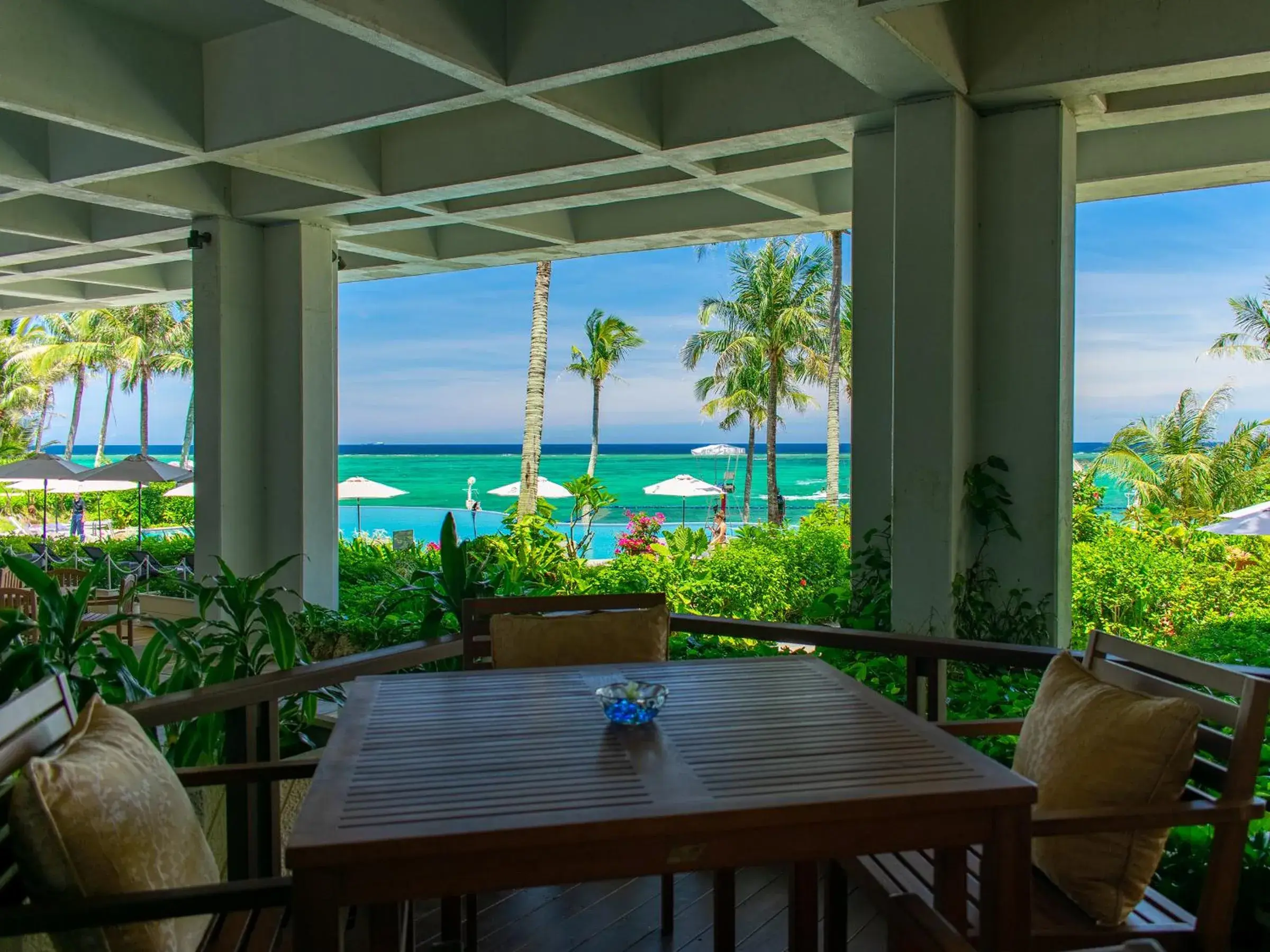 Lounge or bar in The Moon Beach Museum Resort Lounge or bar in The Moon Beach Museum Resort
