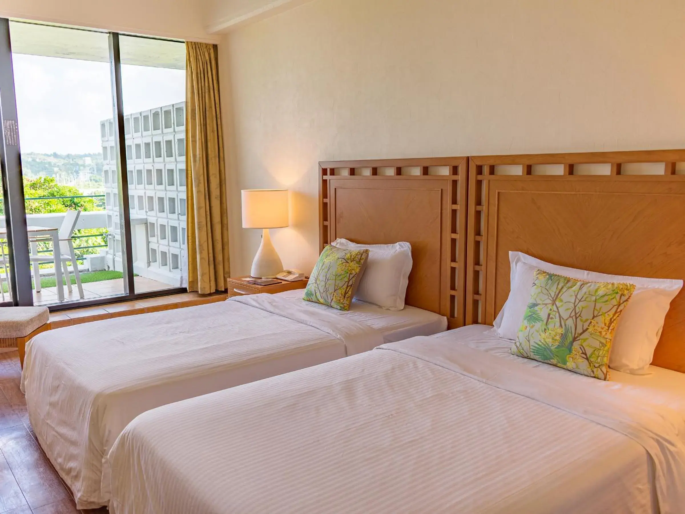 Photo of the whole room, Bed in The Moon Beach Museum Resort Photo of the whole room, Bed in The Moon Beach Museum Resort