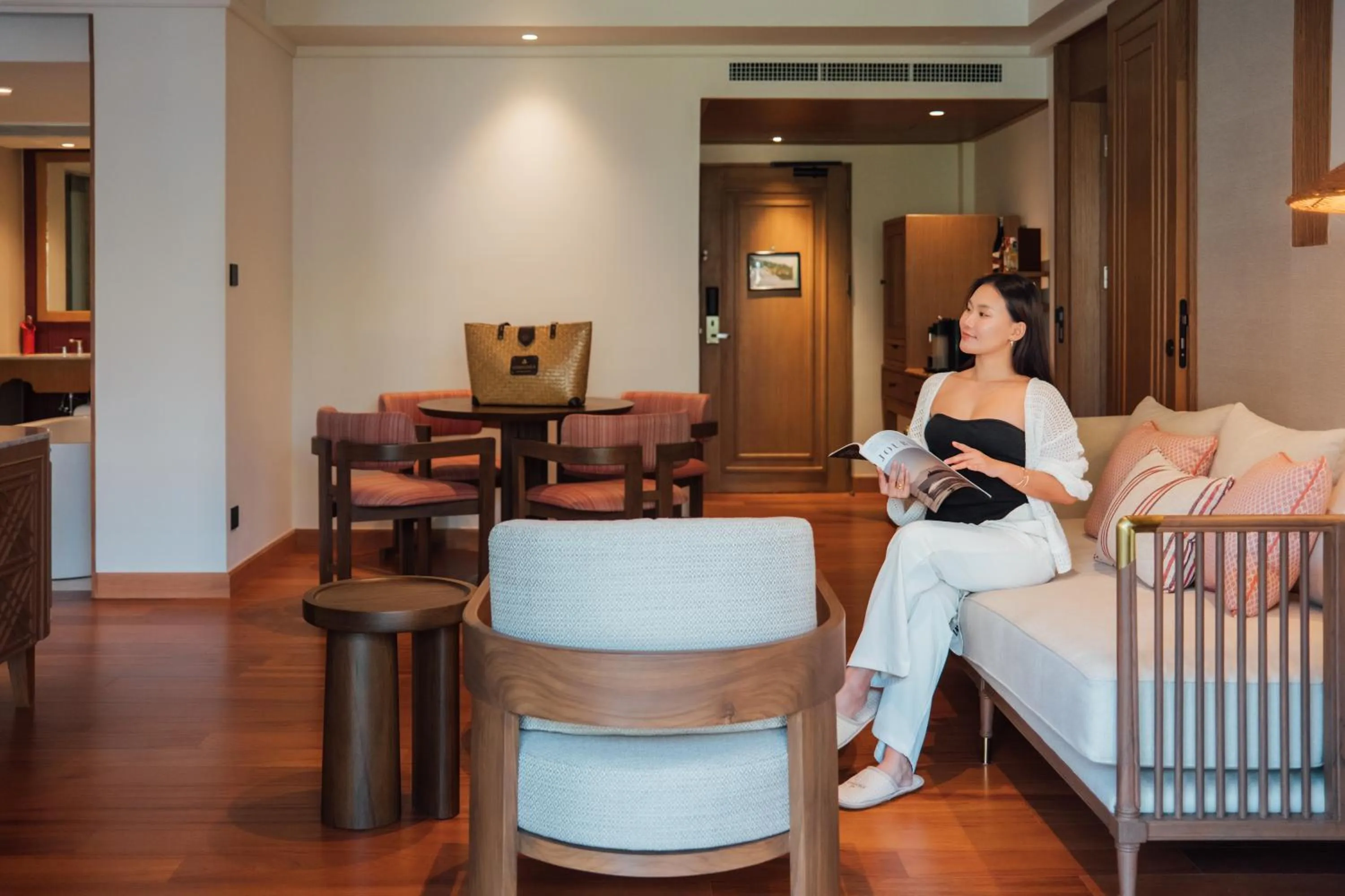 Living room in Anantara Hua Hin Resort