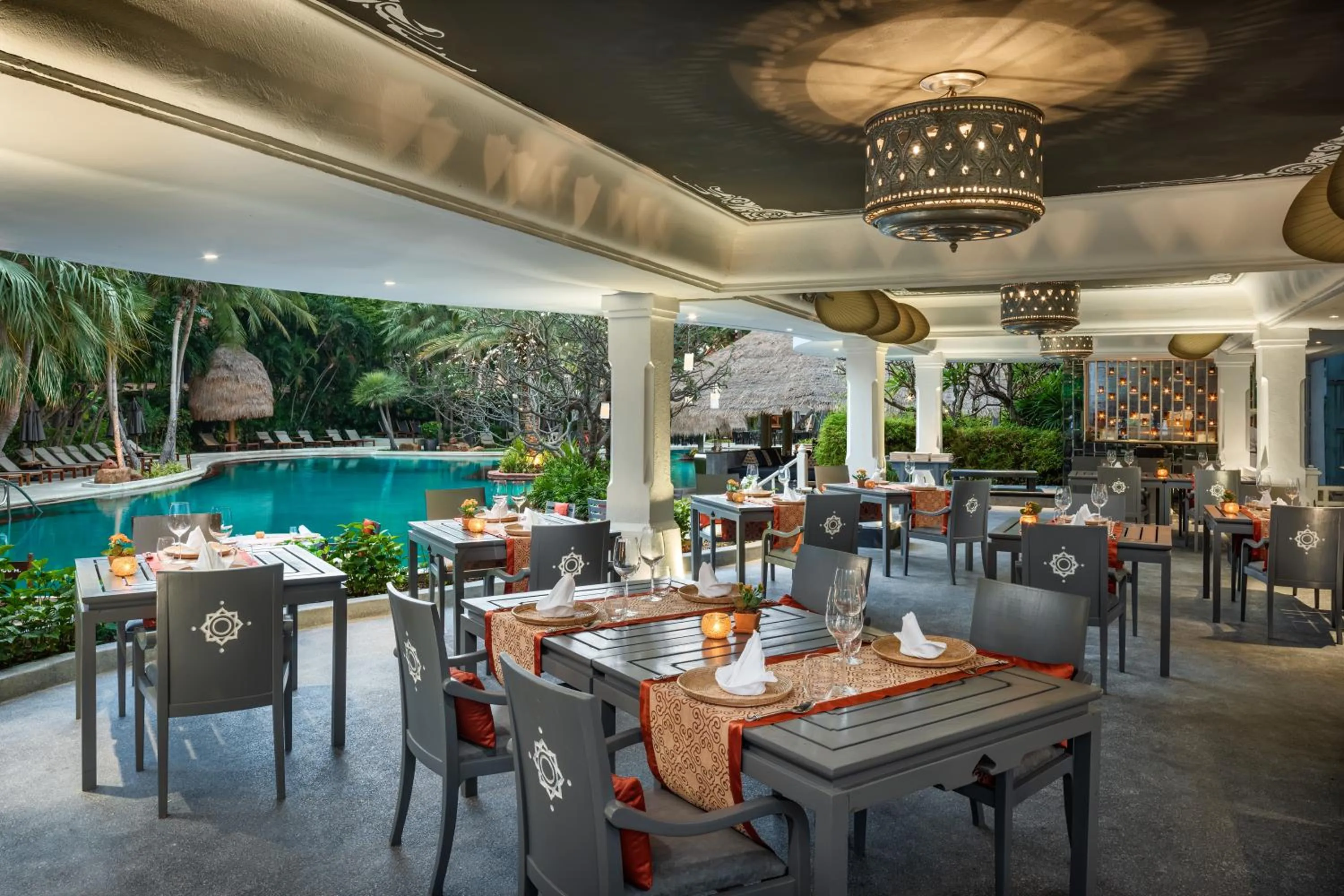 Restaurant/places to eat in Anantara Hua Hin Resort