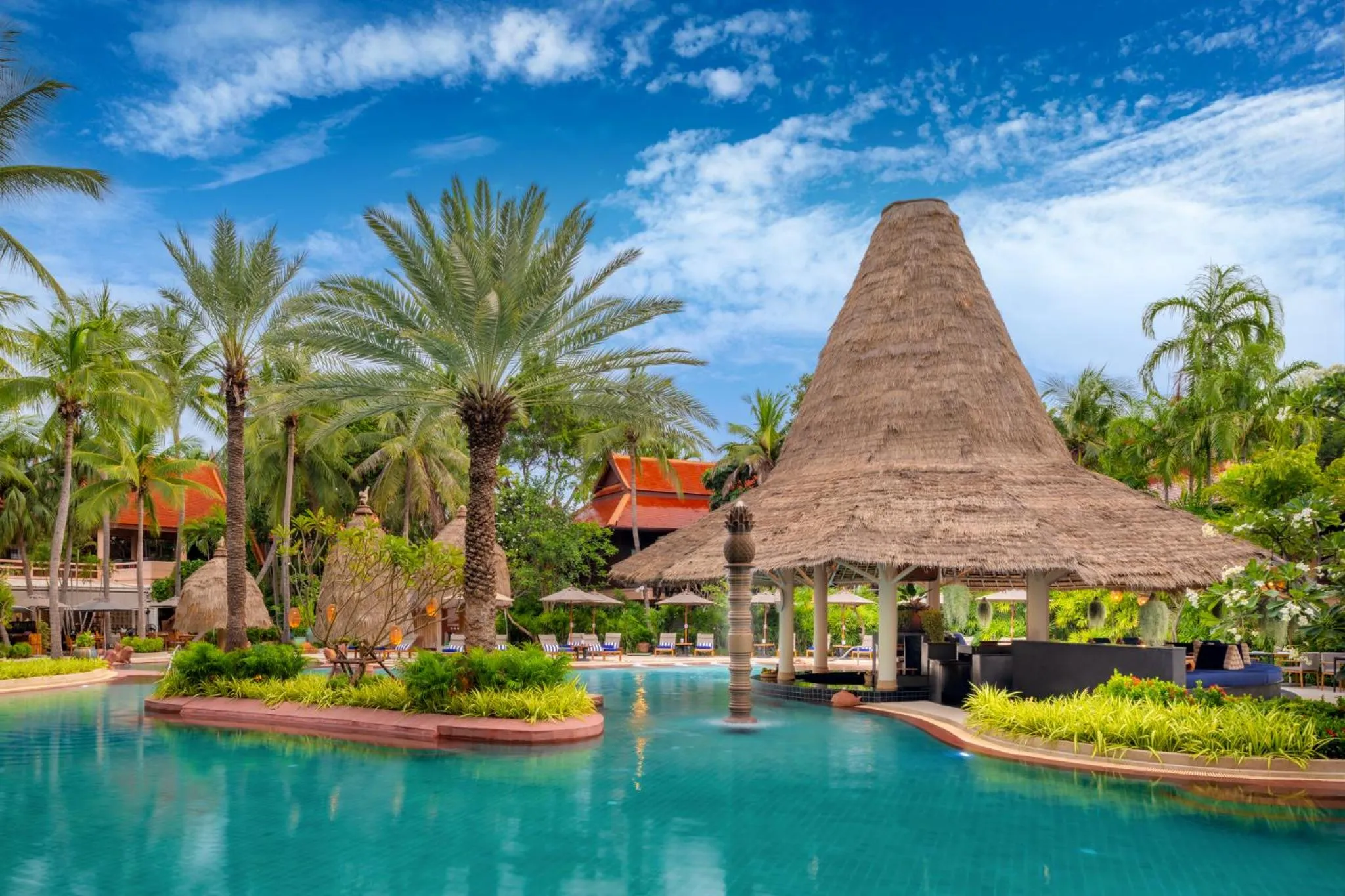 Swimming pool in Anantara Hua Hin Resort