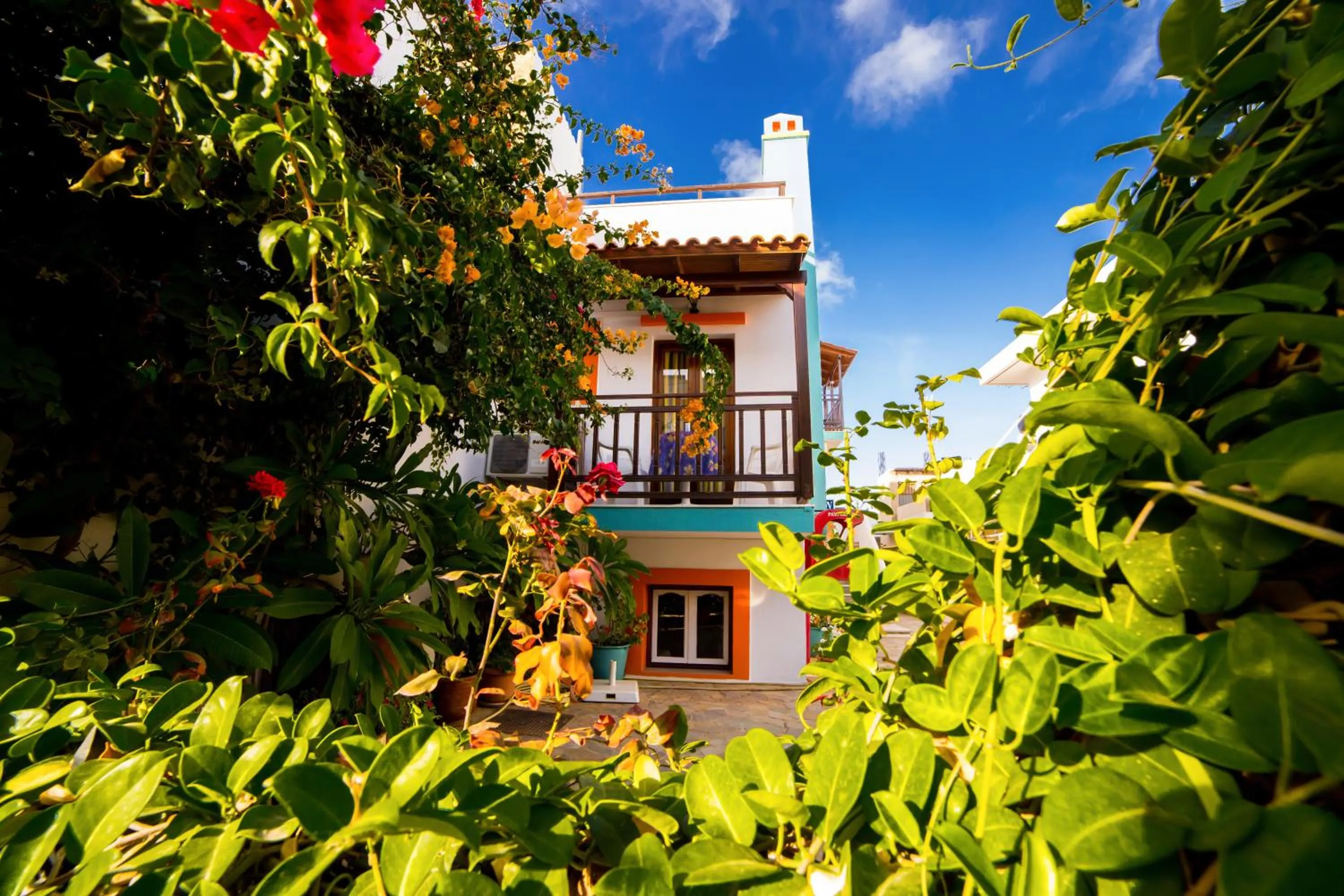 Property building in Creta Mar-Gio