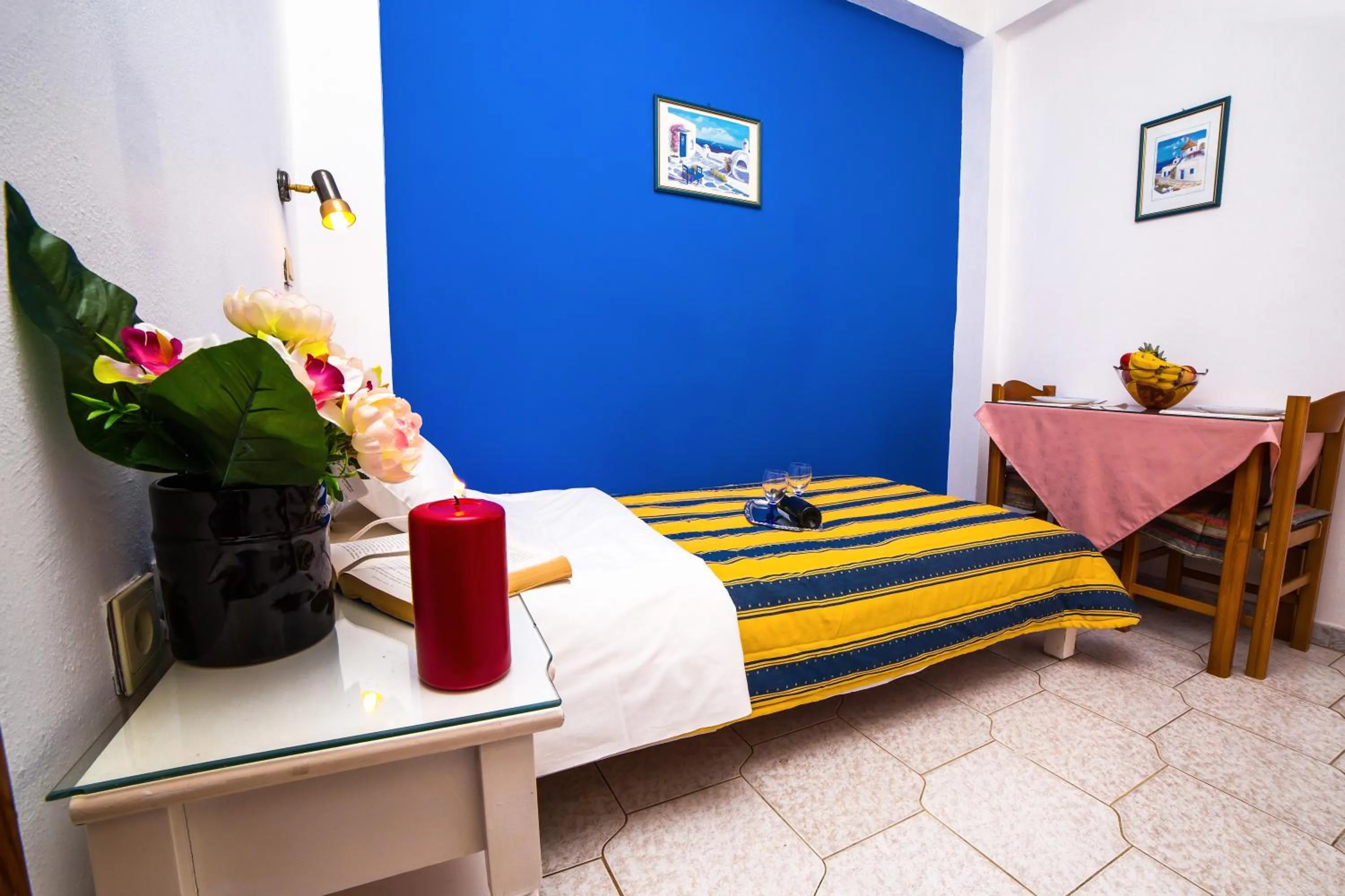 Bed in Creta Mar-Gio