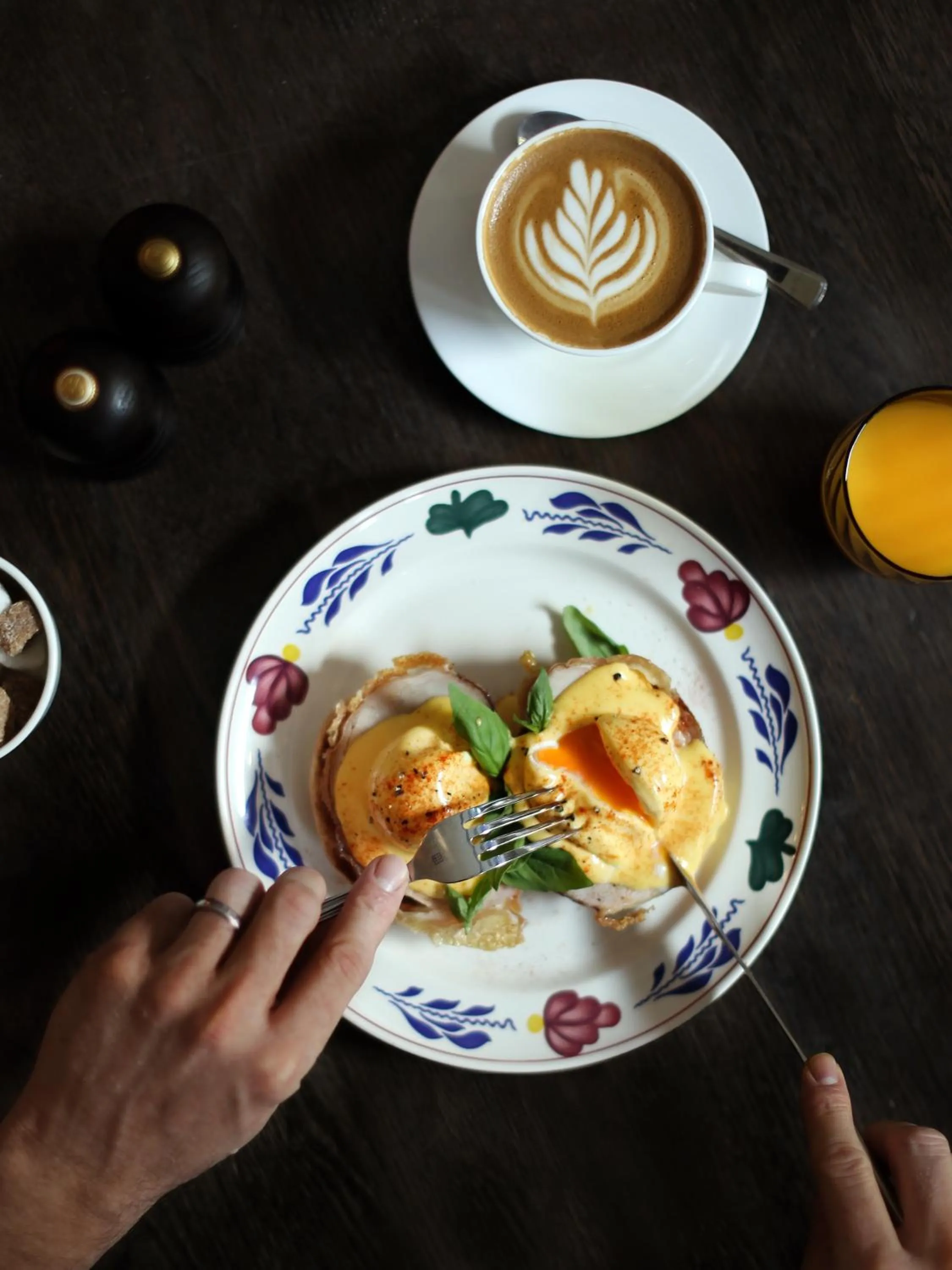 Breakfast in Redchurch Townhouse