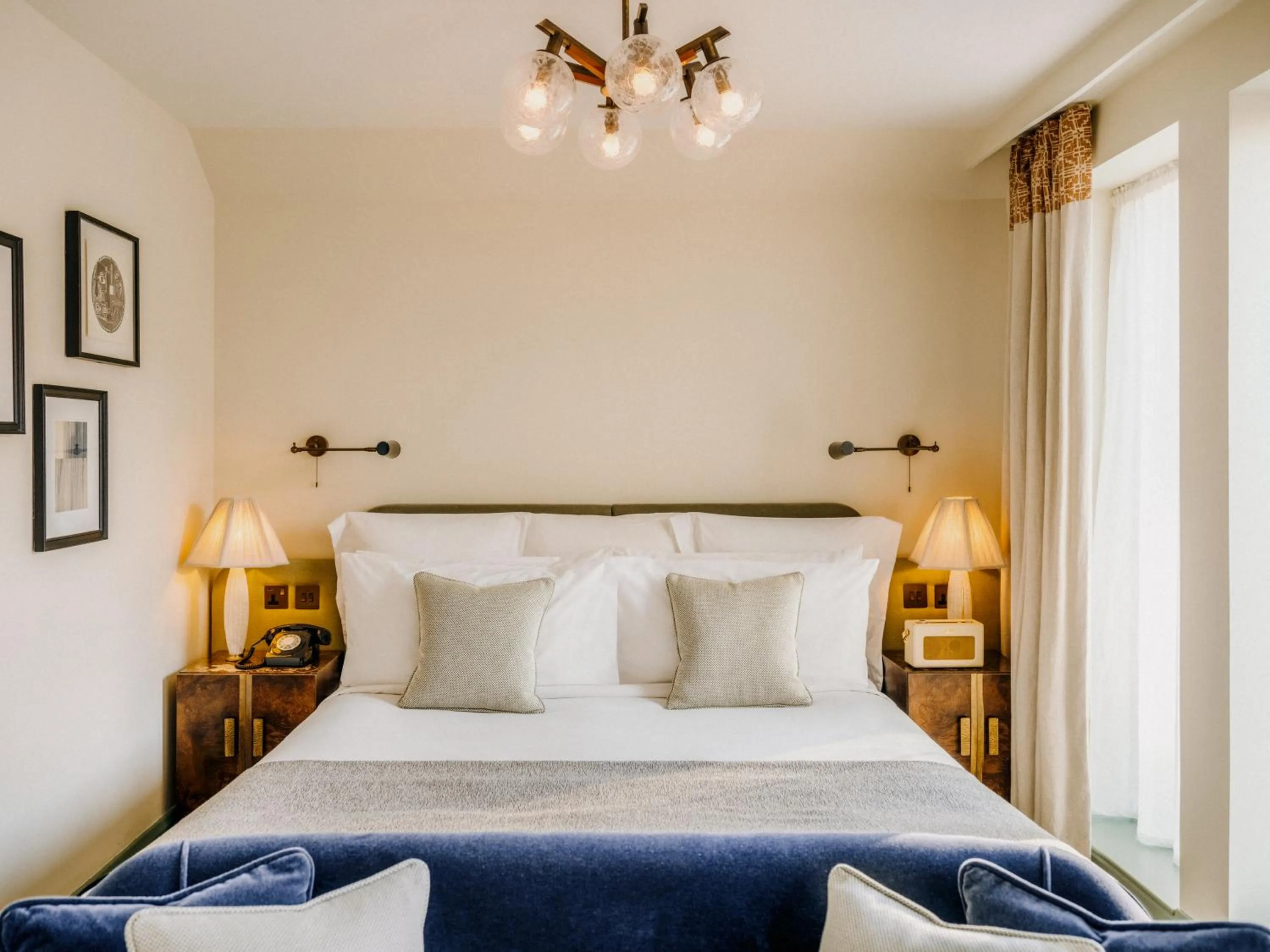 Bed in Redchurch Townhouse