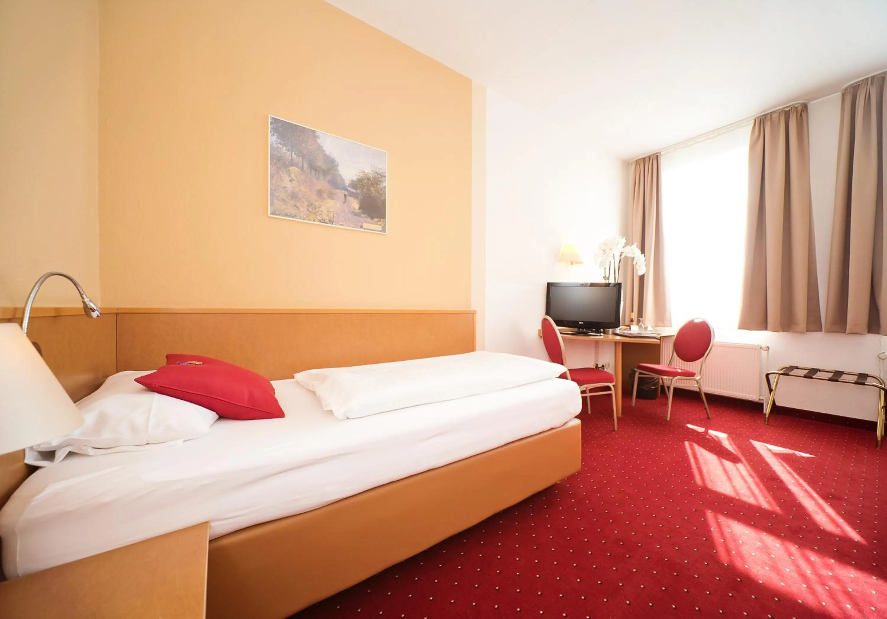 Bed in City-Hotel Am Wasserturm Halle