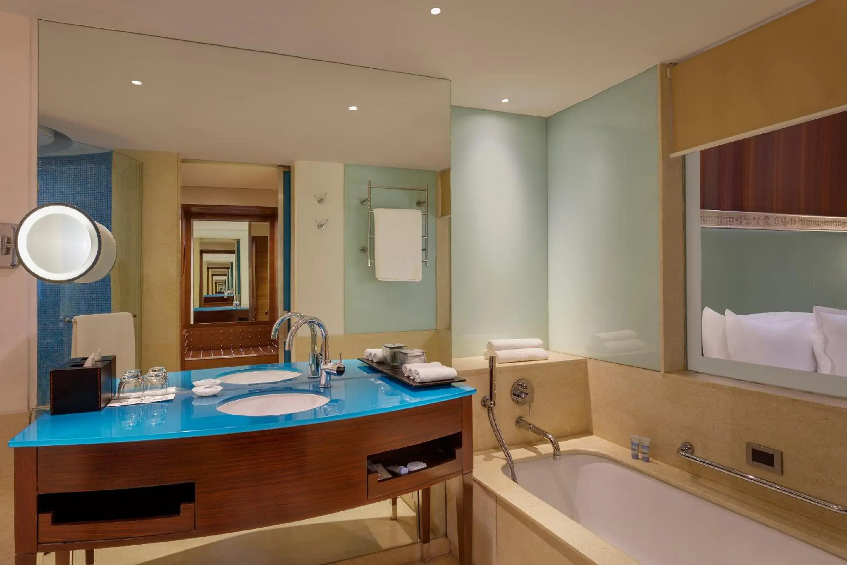 Executive club exclusive, Club level, Guest room, King - single occupancy in ITC Maurya, a Luxury Collection Hotel, New Delhi Executive club exclusive, Club level, Guest room, King - single occupancy in ITC Maurya, a Luxury Collection Hotel, New Delhi