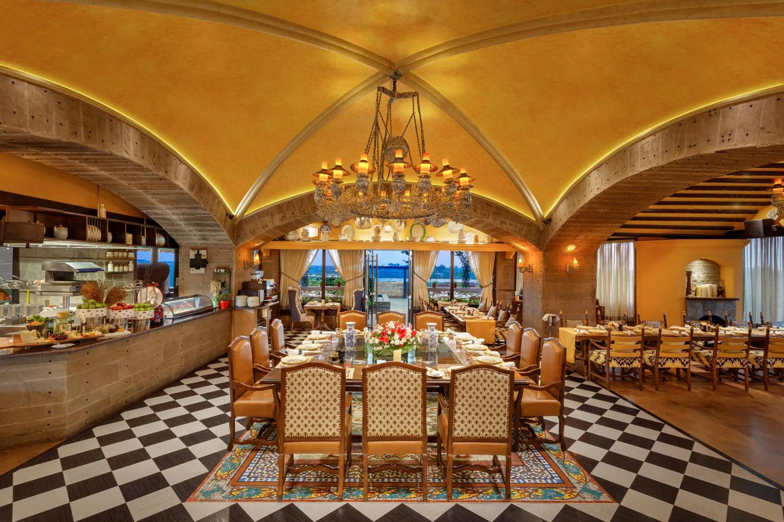 Restaurant/places to eat in ITC Maurya, a Luxury Collection Hotel, New Delhi