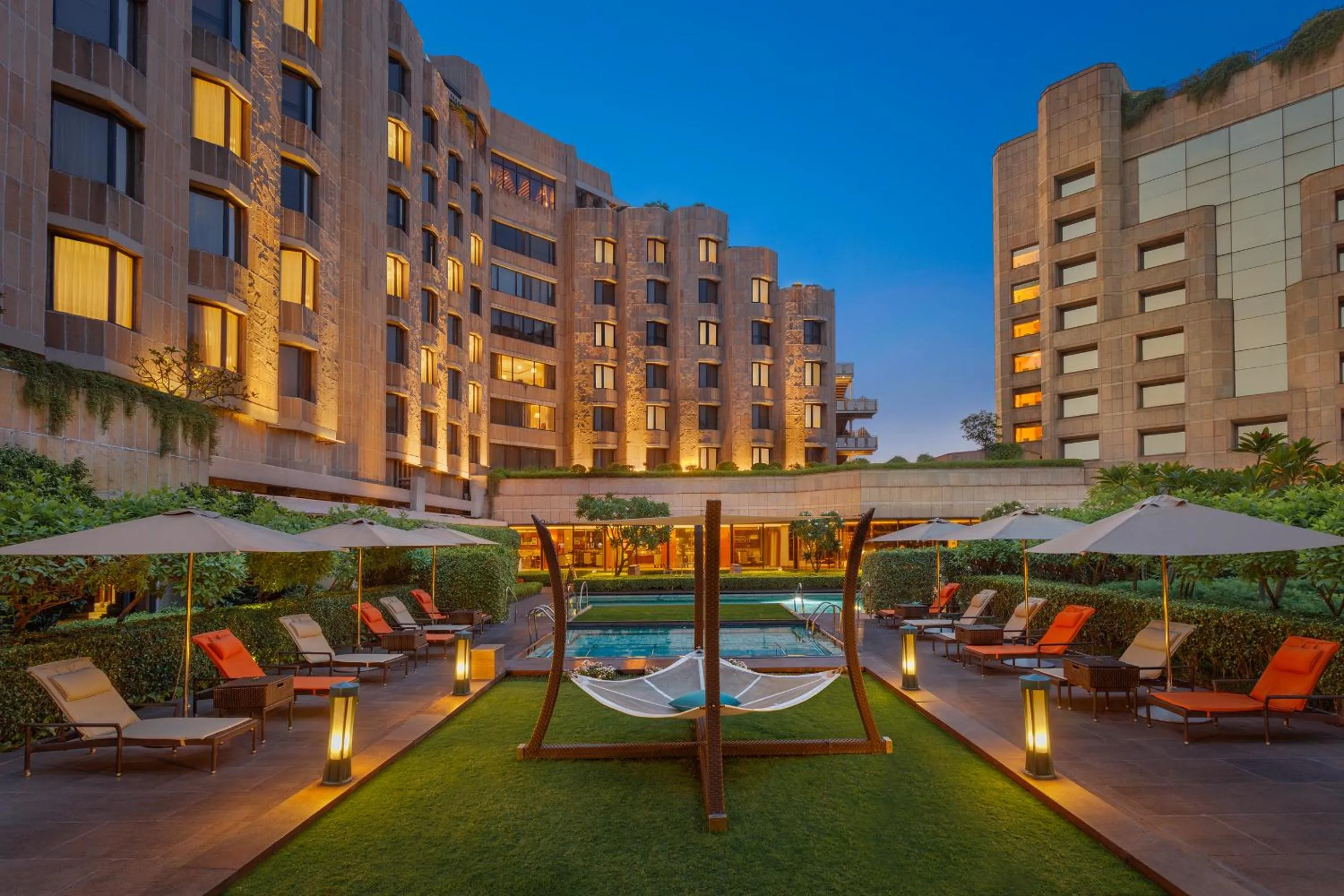 Swimming pool in ITC Maurya, a Luxury Collection Hotel, New Delhi