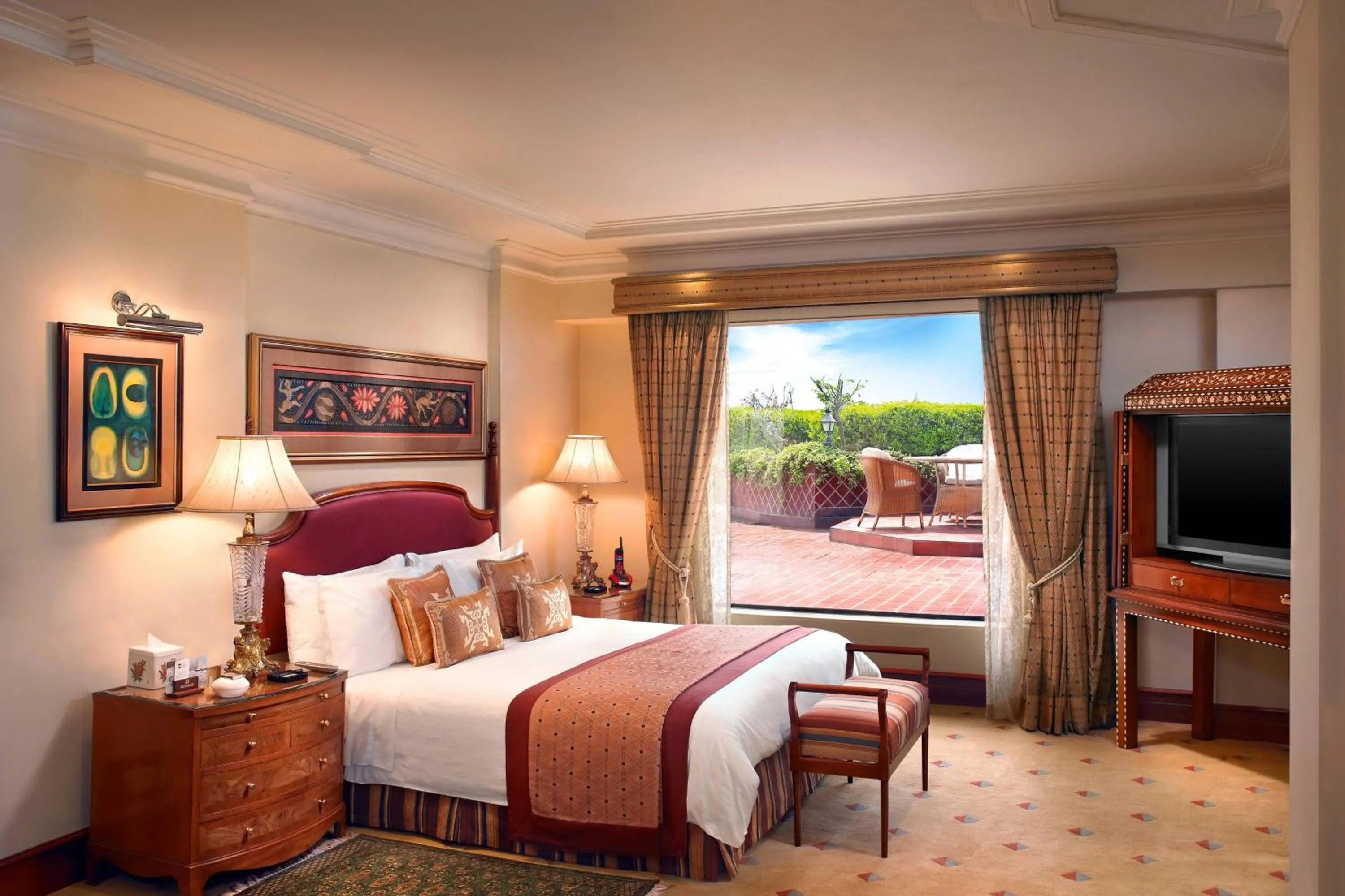 Bedroom, Bed in ITC Maurya, a Luxury Collection Hotel, New Delhi