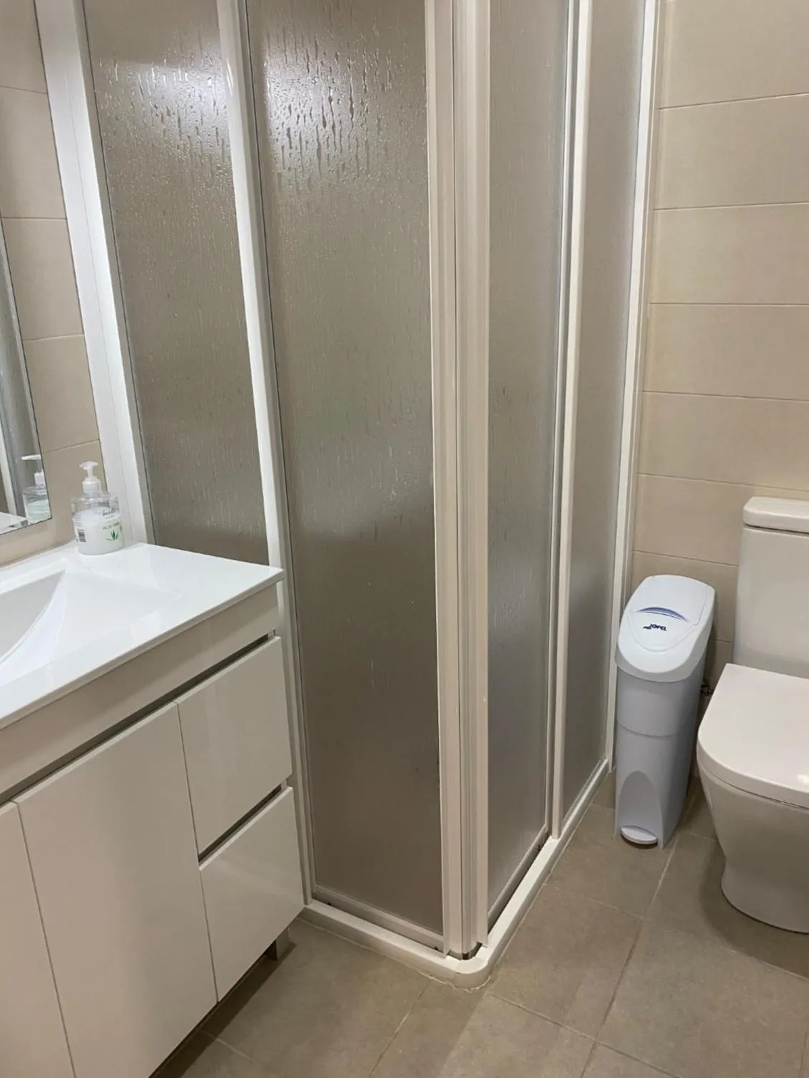 Bathroom in B&B Puente de Órbigo