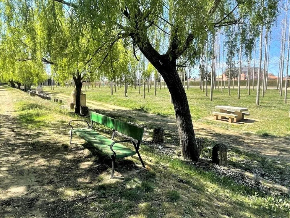 Nearby landmark in B&B Puente de Órbigo