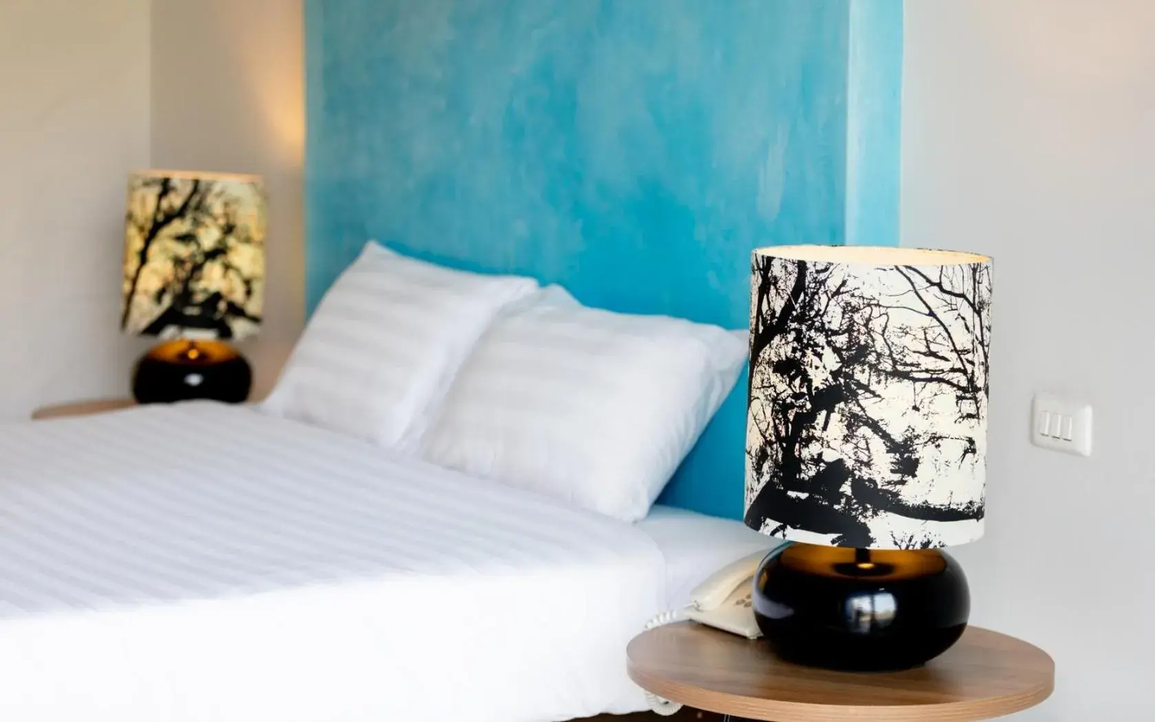 Bedroom, Bed in Kochira Bedroom, Bed in Kochira