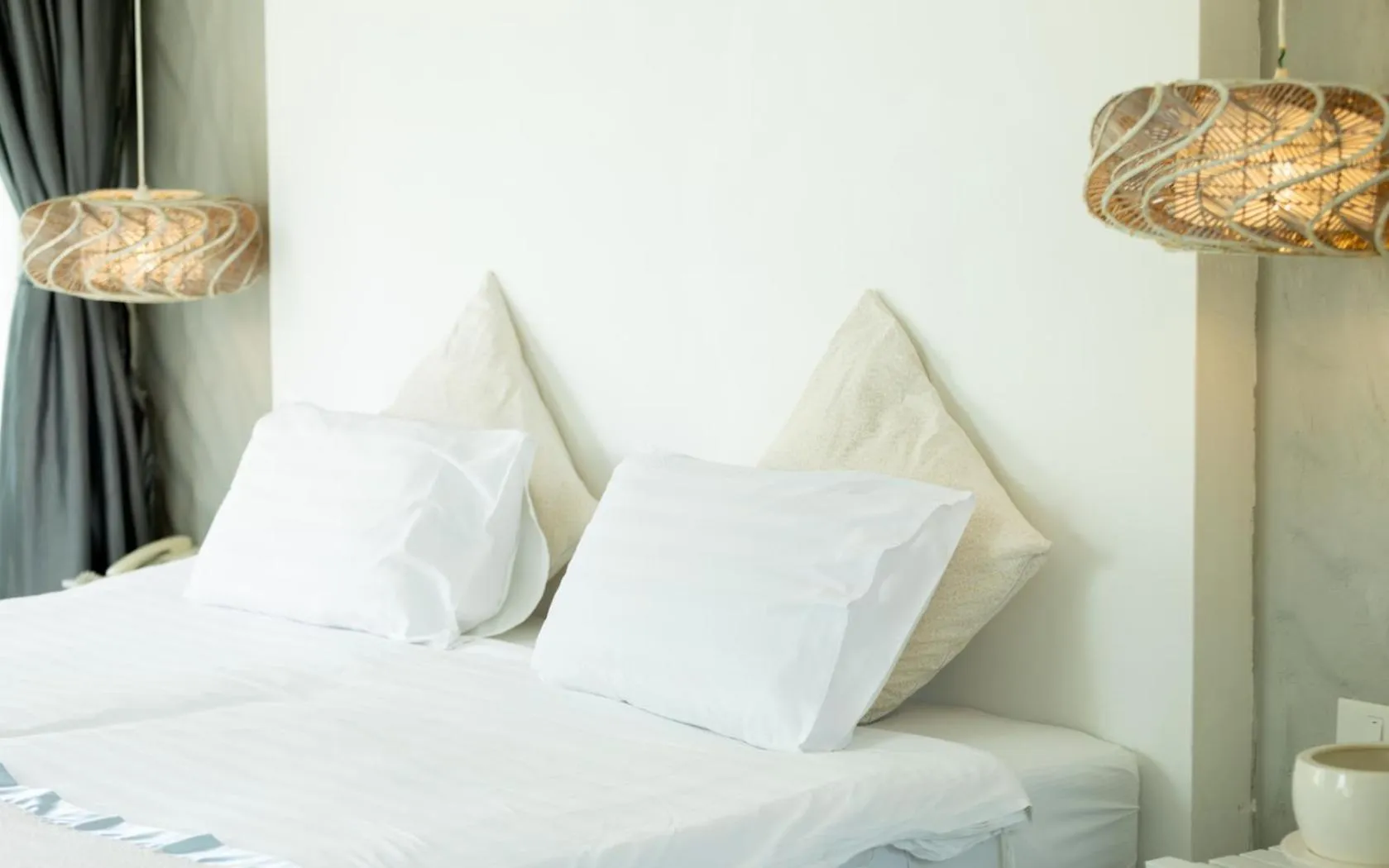 Bedroom, Bed in Kochira