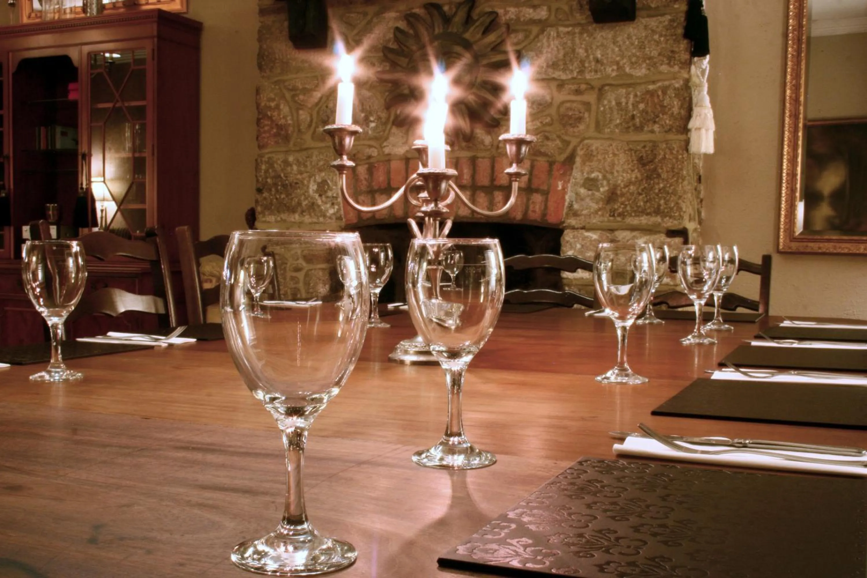 Dining area in The Globe Inn