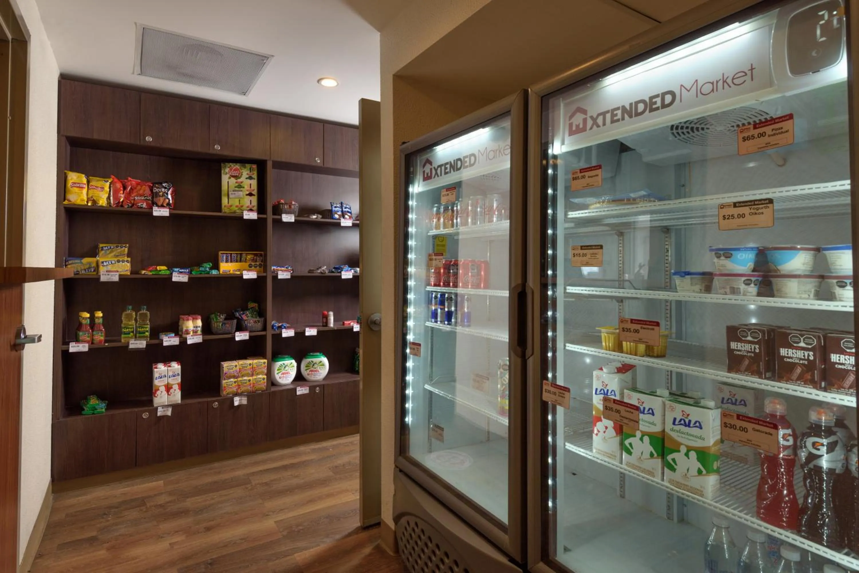 Supermarket/grocery shop in Extended Suites Queretaro Juriquilla
