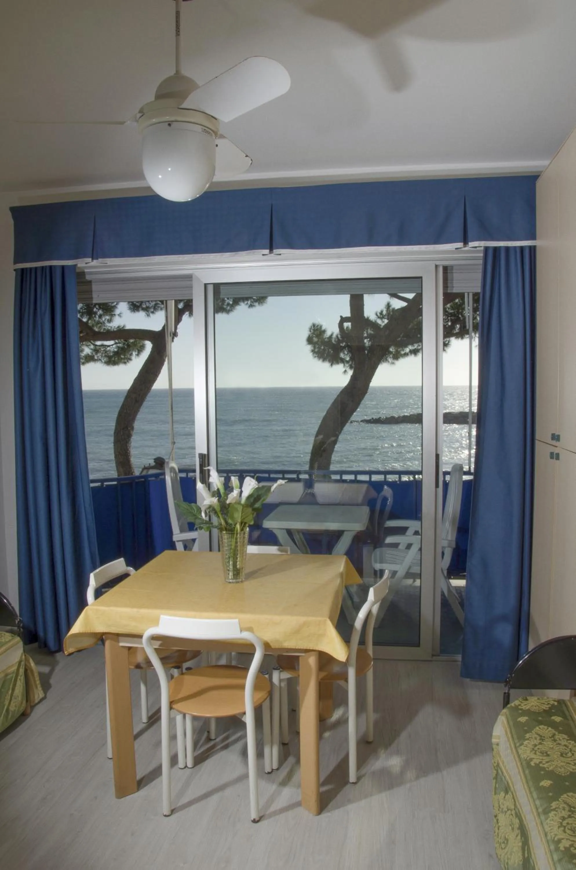 Day in Residence Costa Templada