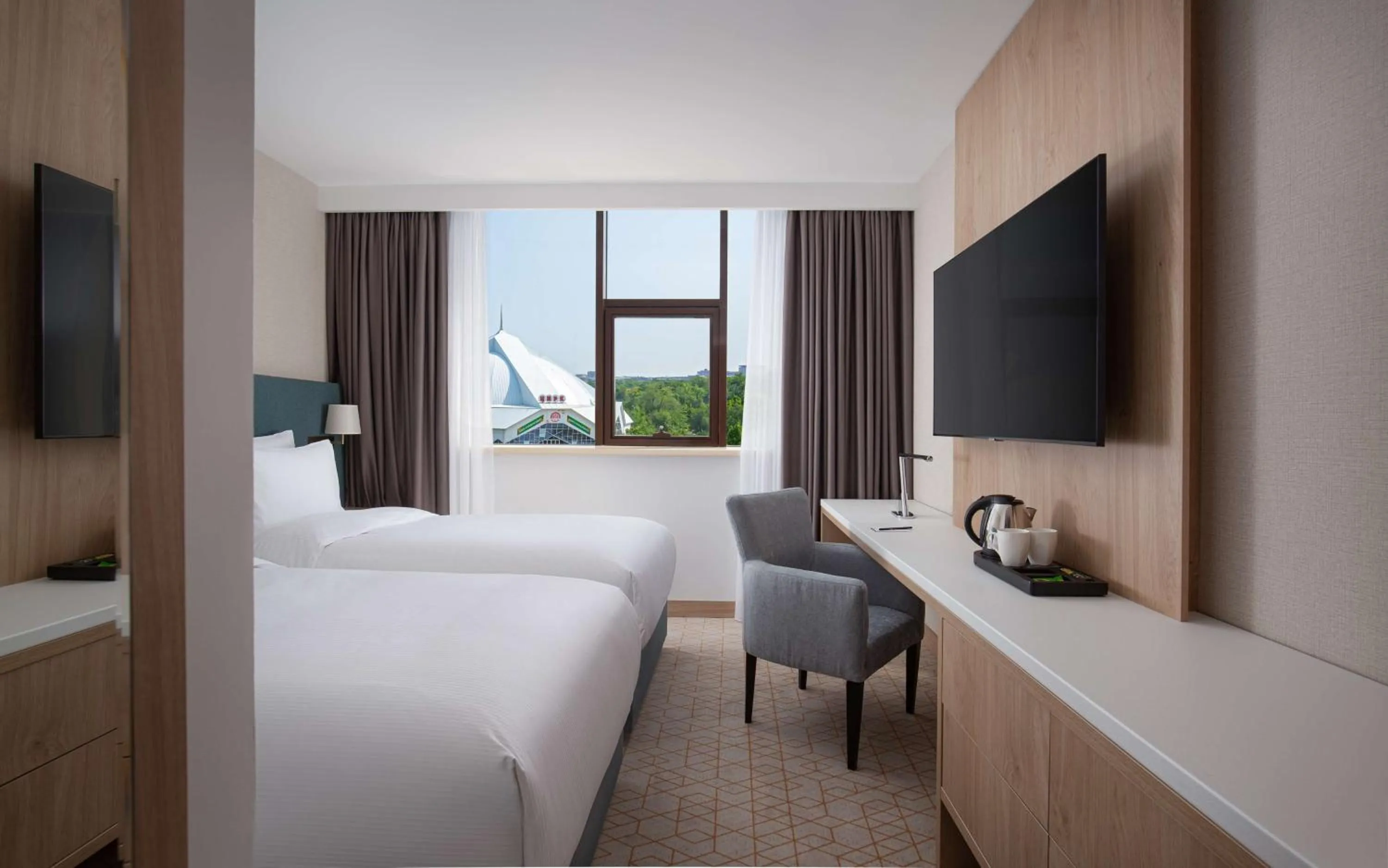 Bedroom, Bed in DoubleTree by Hilton Shymkent