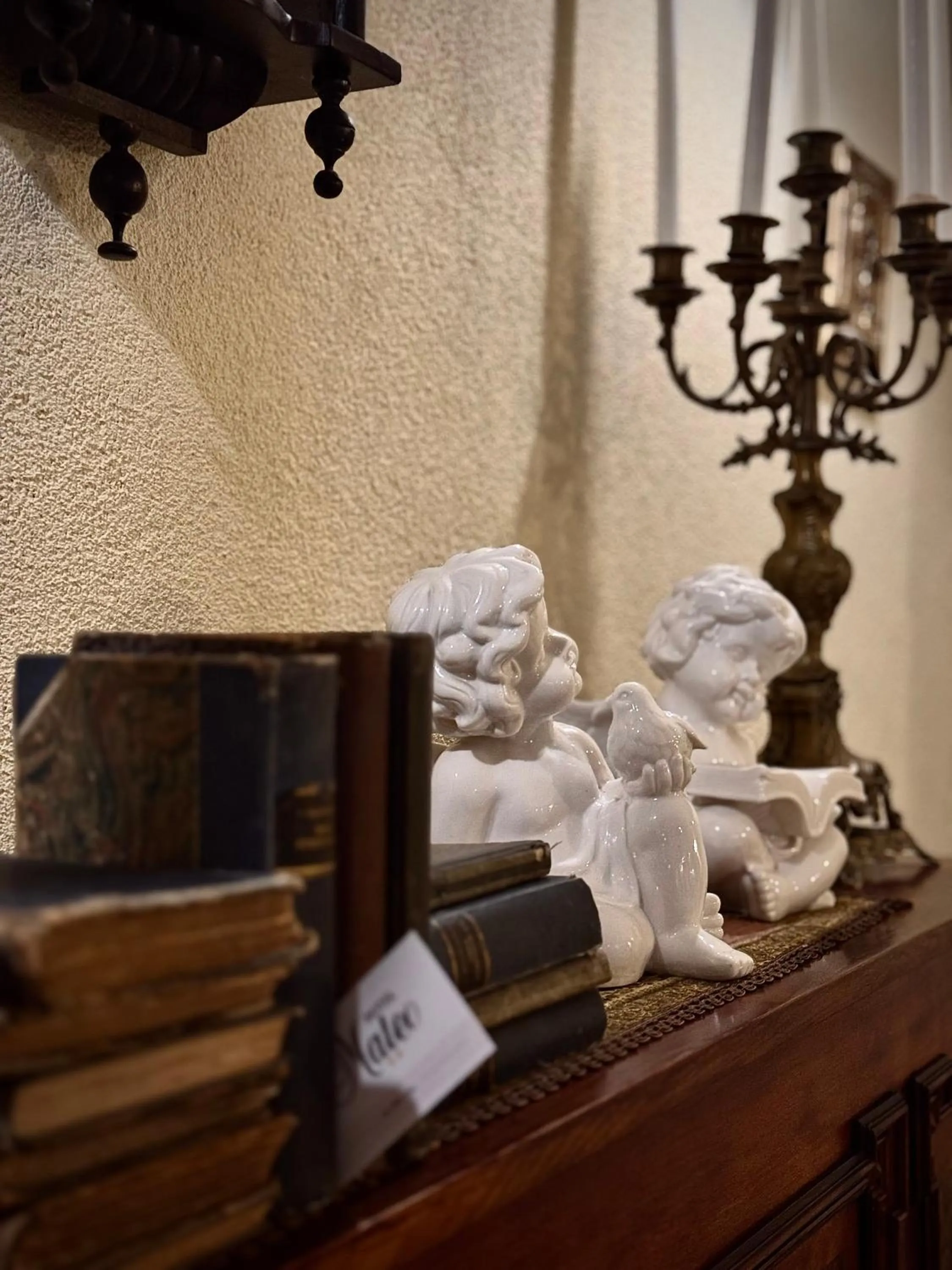 Decorative detail in Hotel Mateo