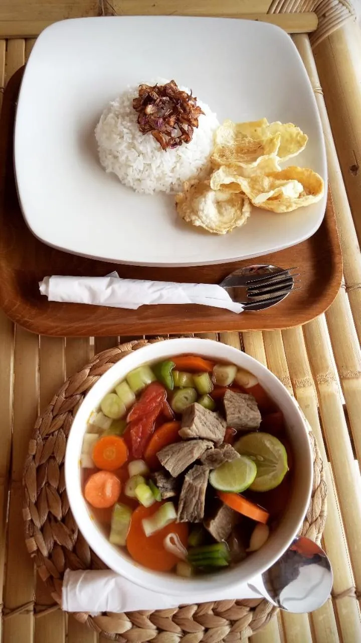 Food close-up in Alden Beach House