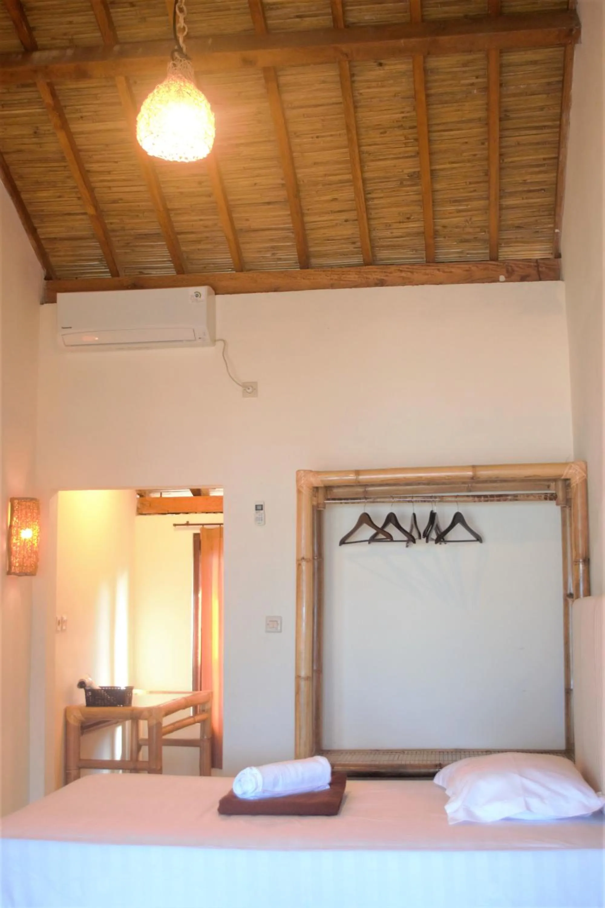 Bed in Alden Beach House