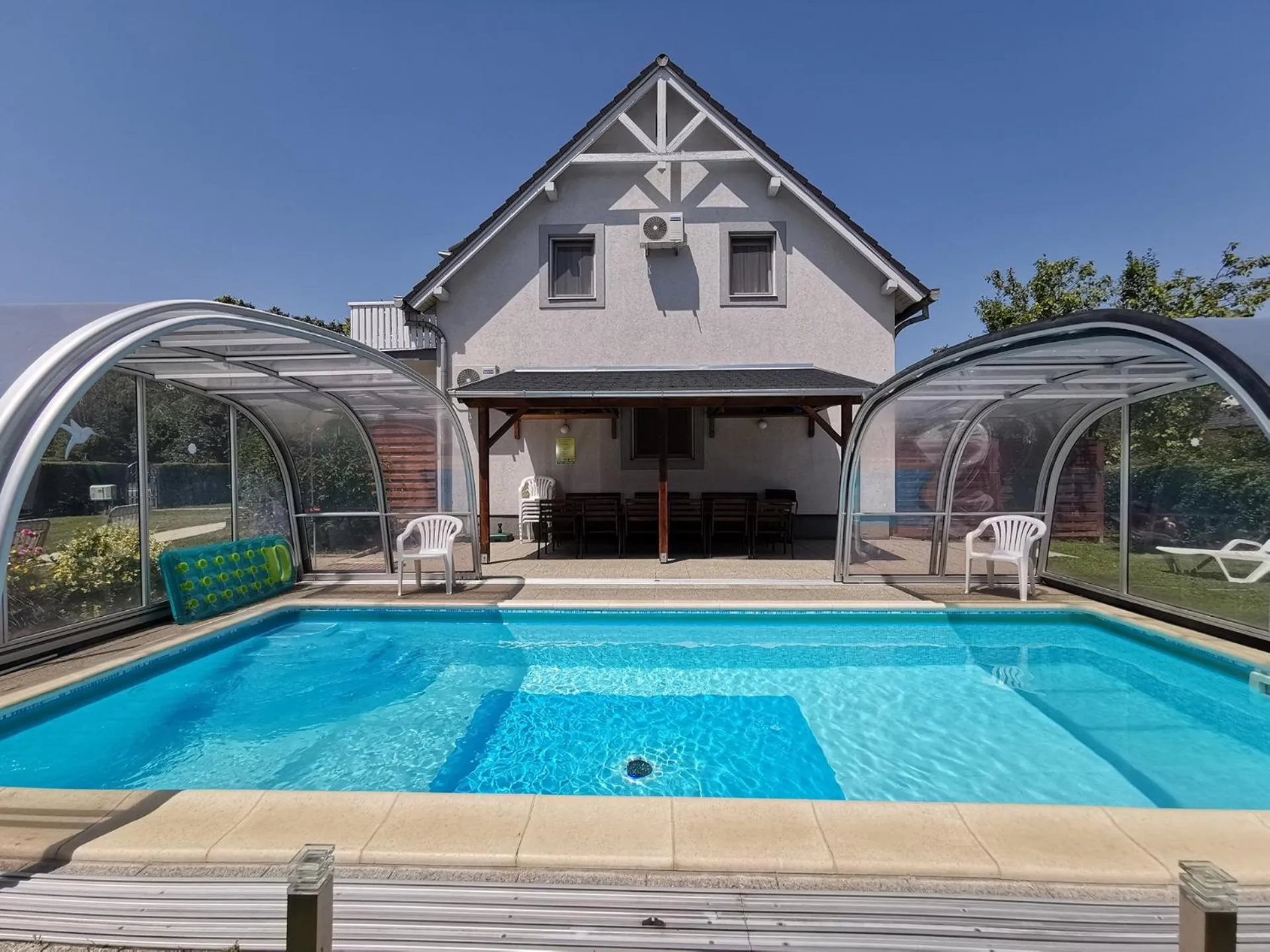 Property building in ForRest Apartman