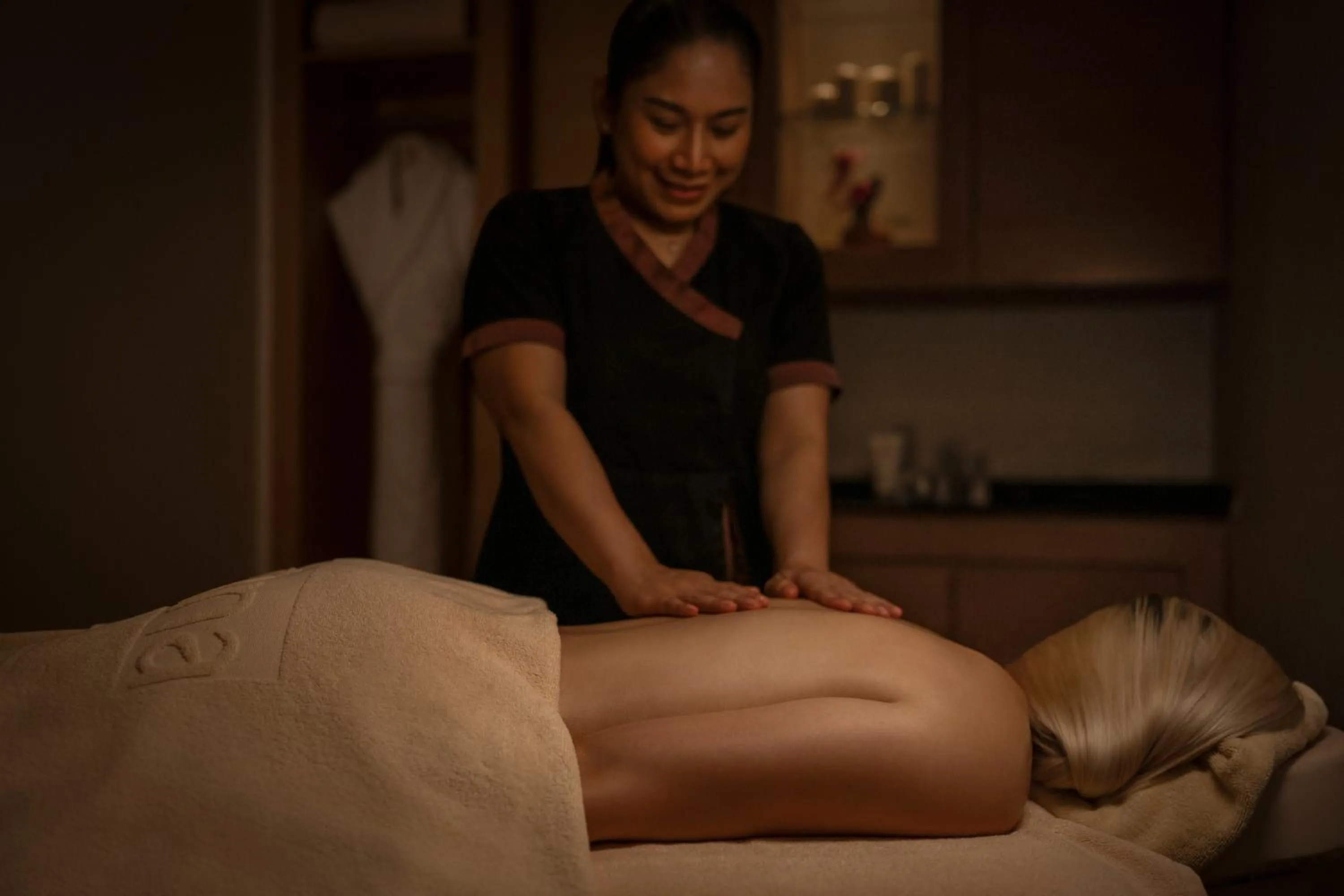 Massage in Park Rotana Abu Dhabi