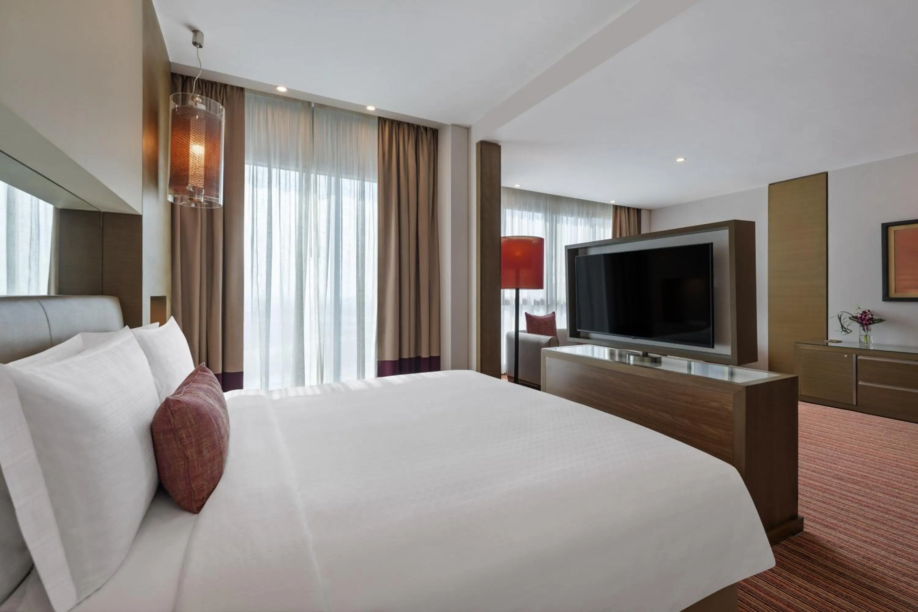 Bed in Park Rotana Abu Dhabi