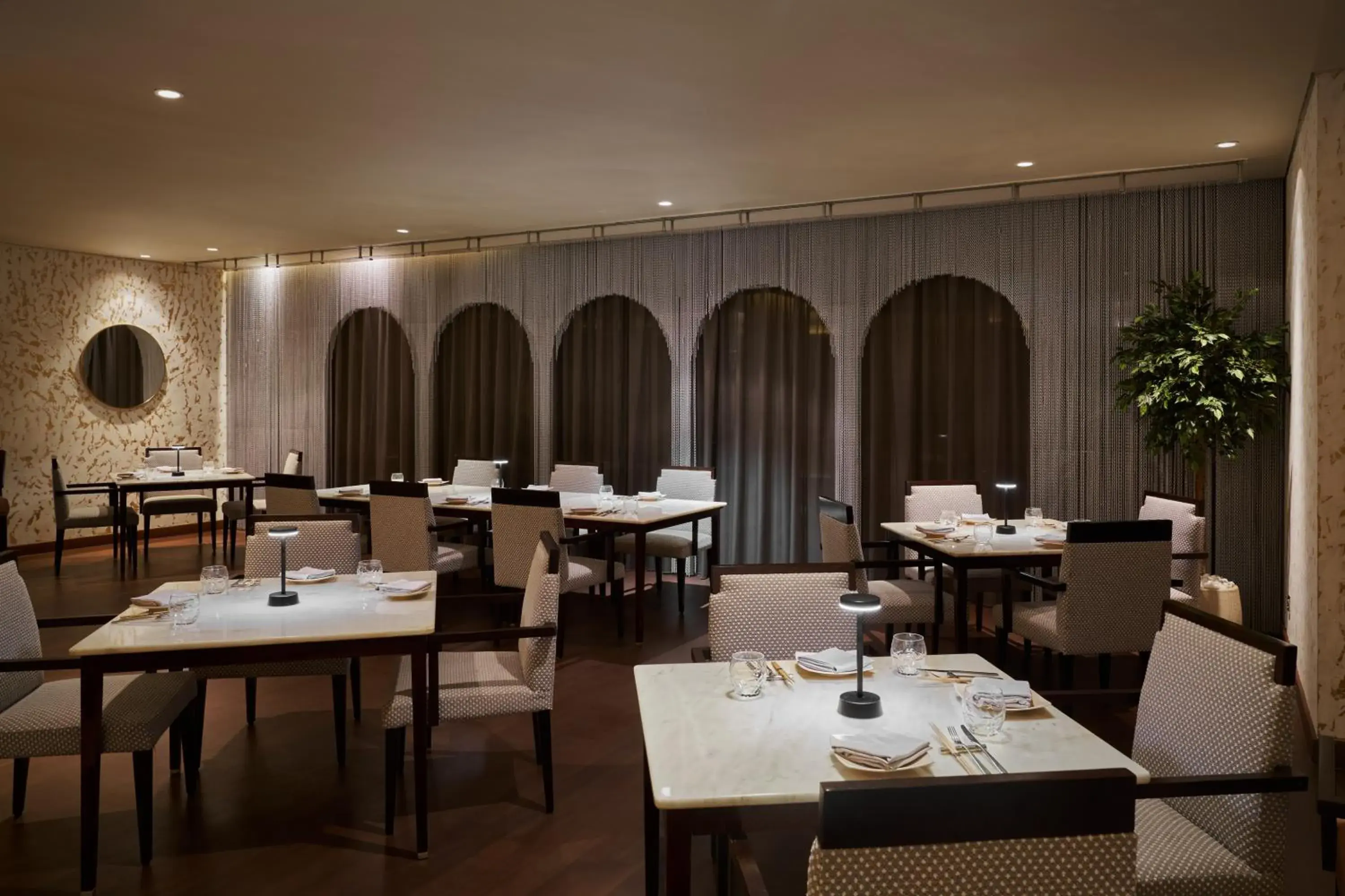 Restaurant/places to eat in Park Rotana Abu Dhabi Restaurant/places to eat in Park Rotana Abu Dhabi