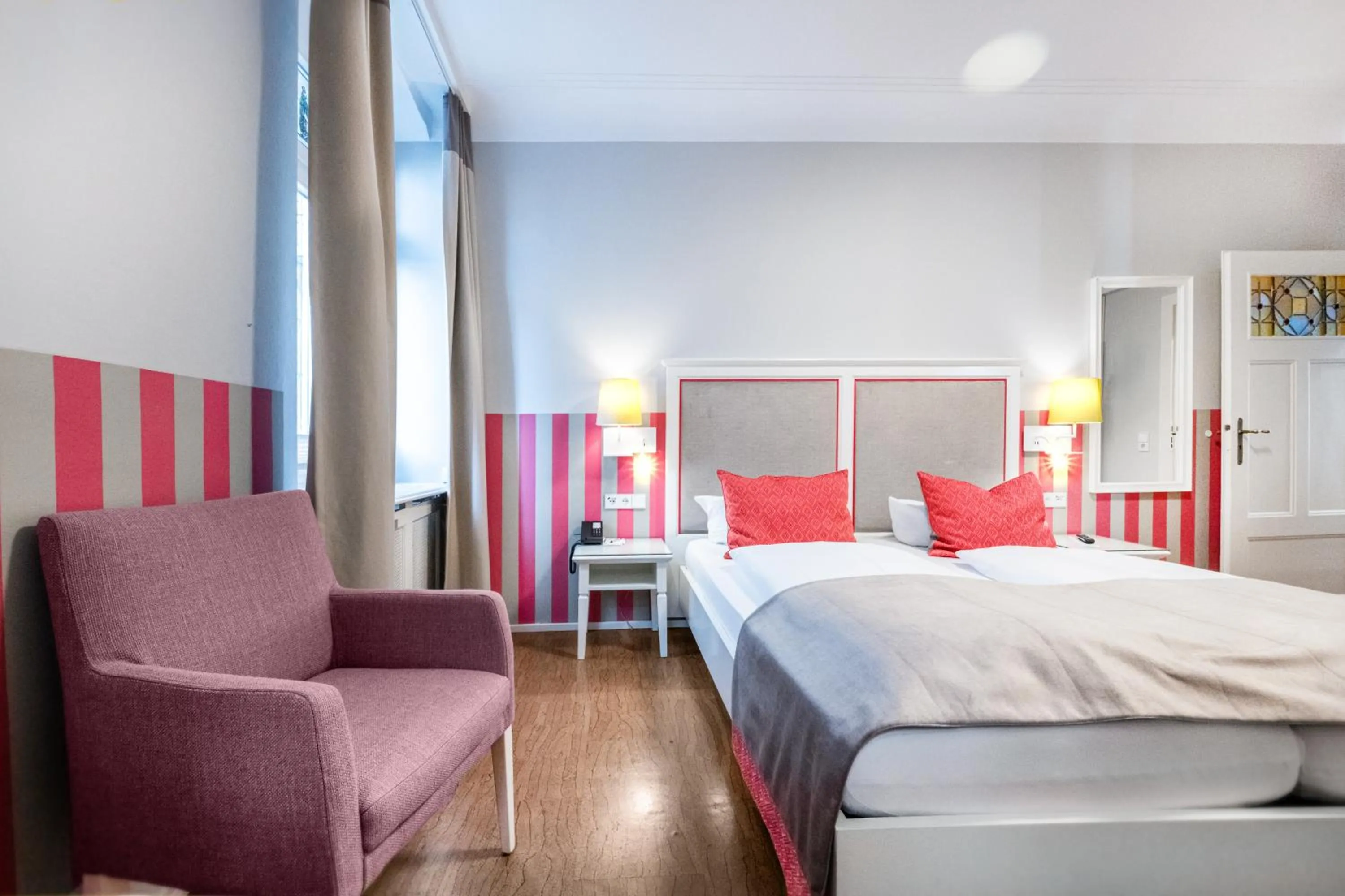 Photo of the whole room, Bed in Romantik Hotel Barbarossa