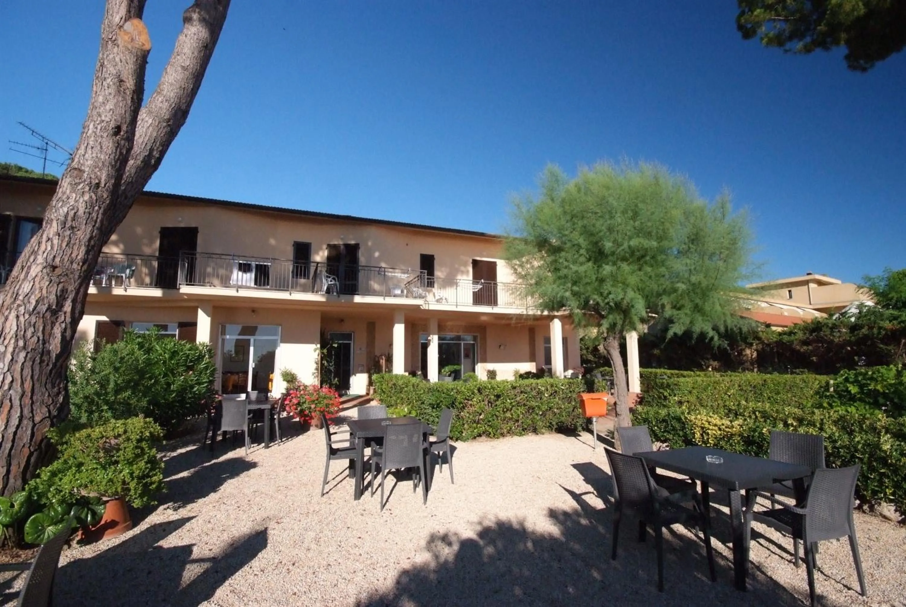 Patio in Hotel Voce del Mare