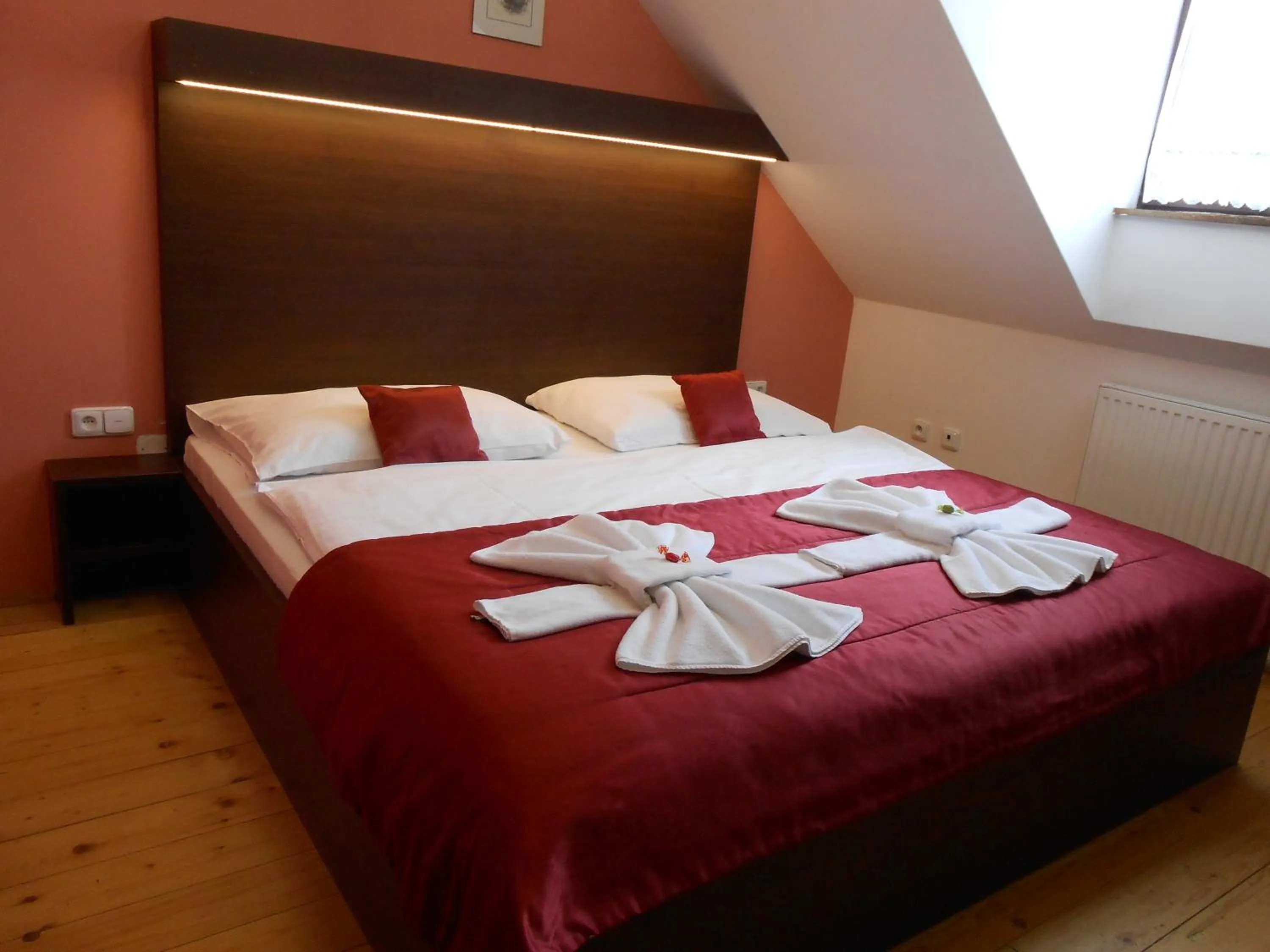 Bedroom, Bed in Hotel U Martina