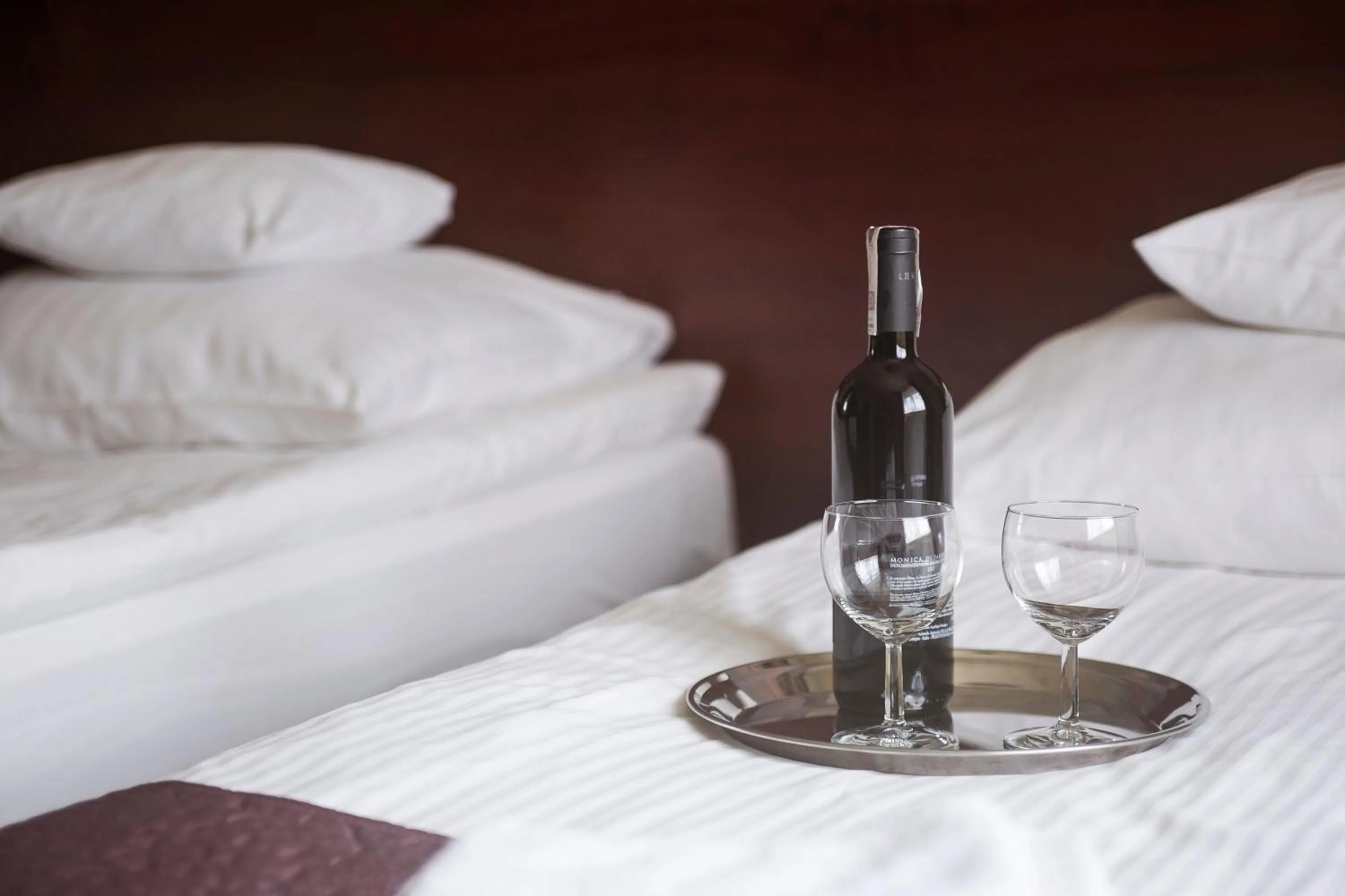 Bed in Vinci Hotel Airport