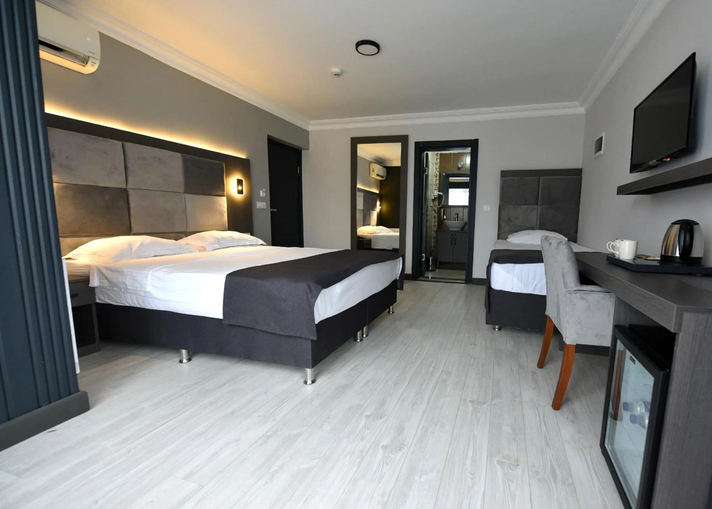 Bed in Sahil Hotel Pendik