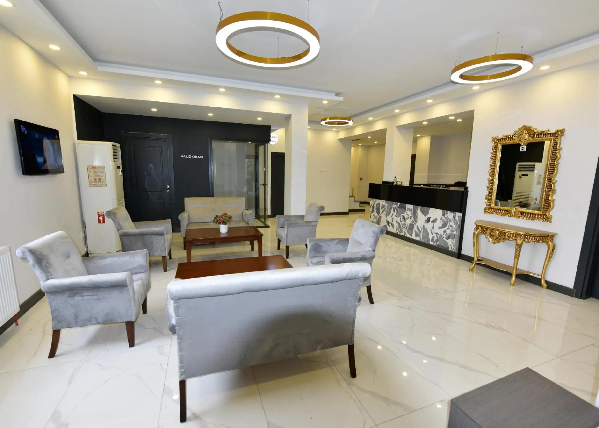 Lobby or reception in Sahil Hotel Pendik Lobby or reception in Sahil Hotel Pendik