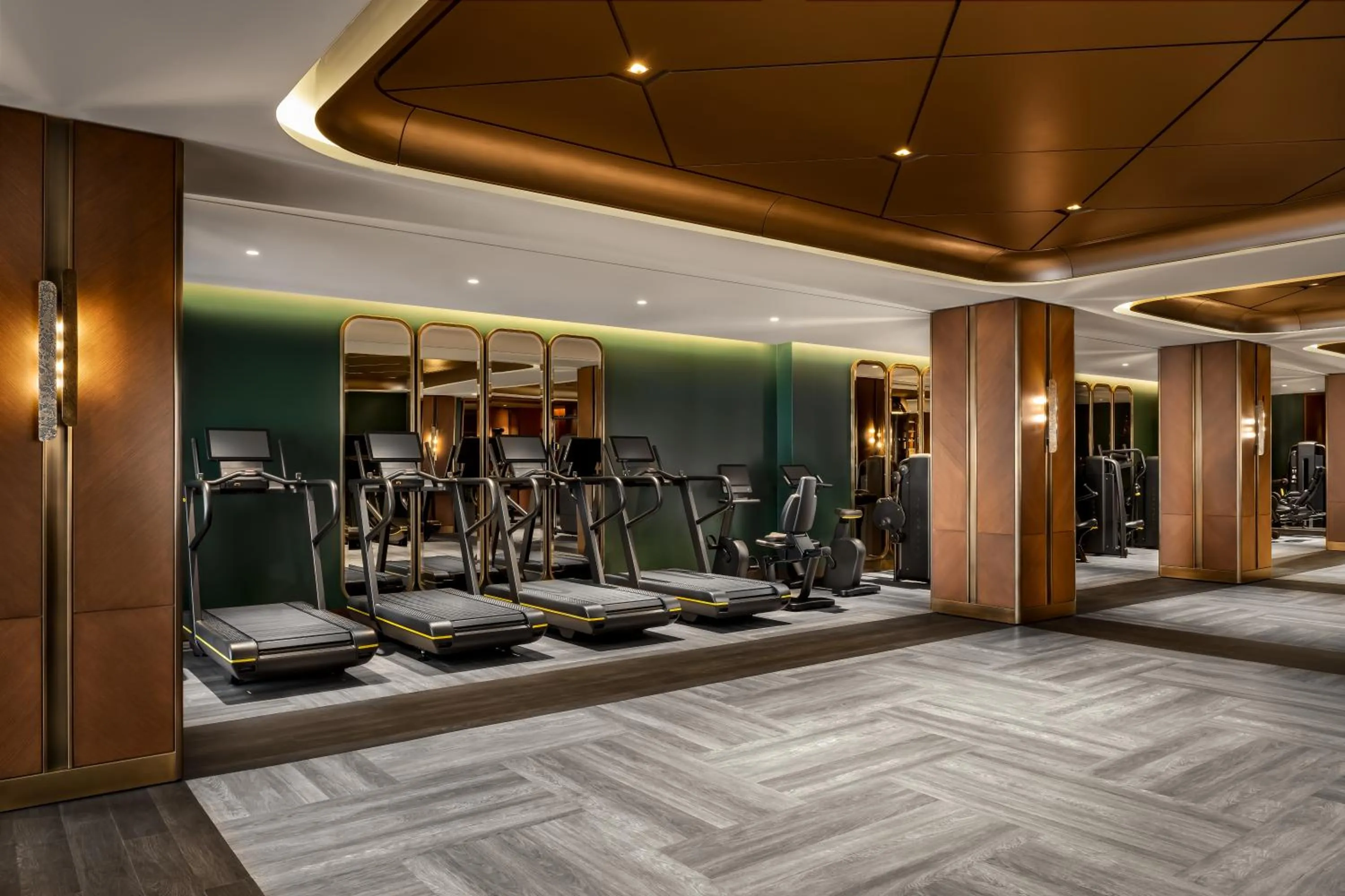 Fitness centre/facilities in Fairmont Royal York Gold Experience