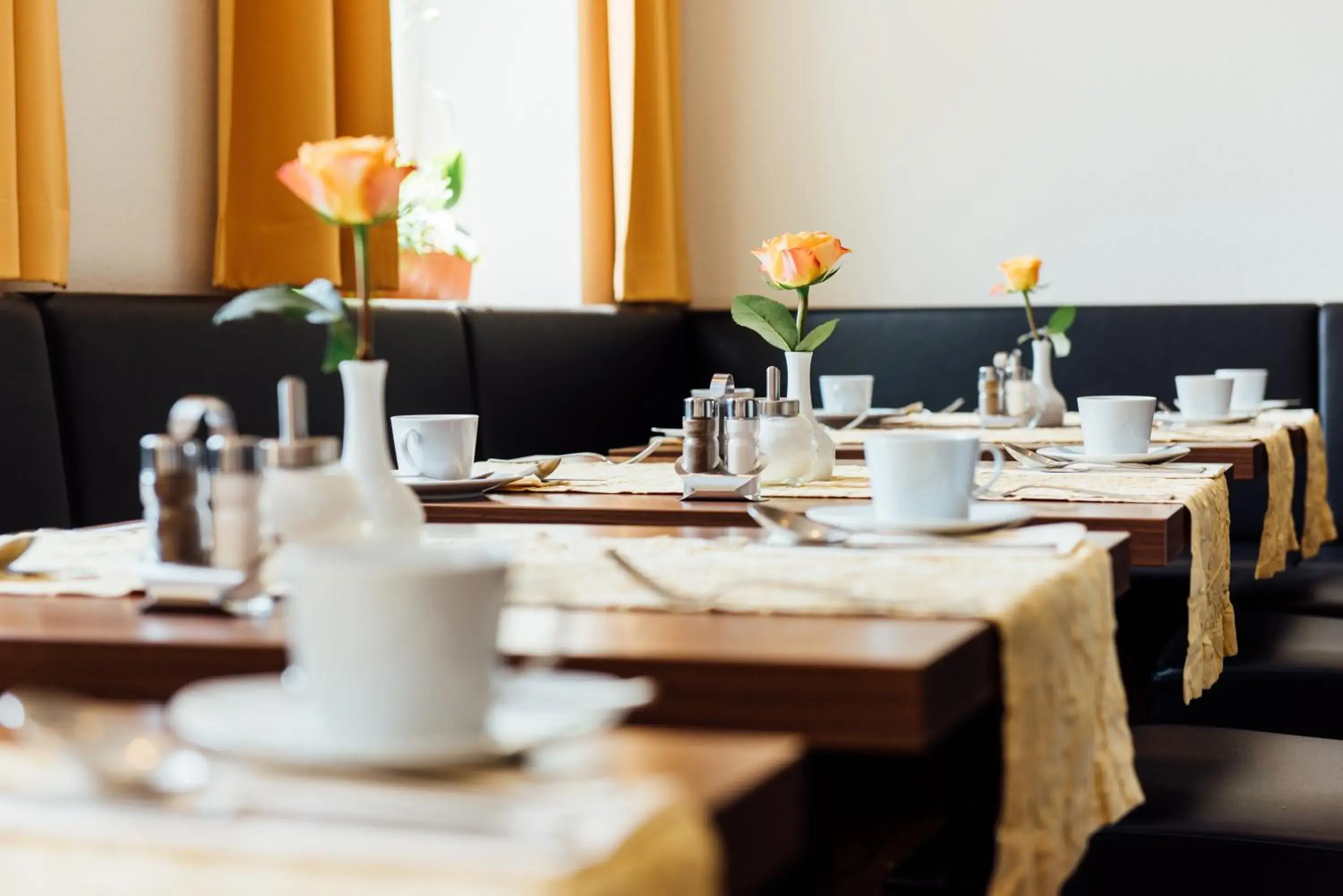 Restaurant/places to eat in Arcade Hotel Restaurant/places to eat in Arcade Hotel